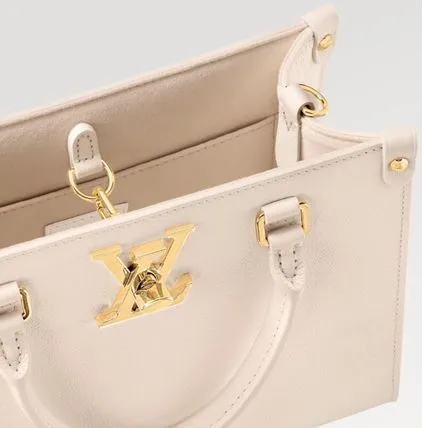 23AW 新作 Louis Vuitton ロック＆ゴーバッグ 黒 ホワイト ロゴ