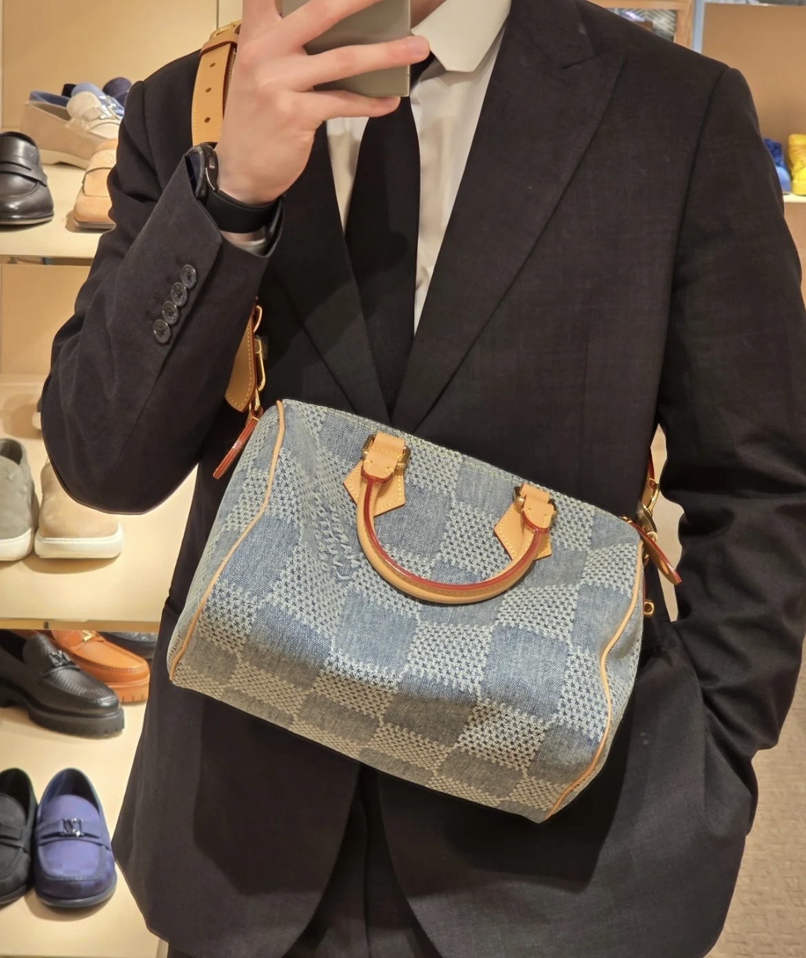 【メンズに大人気】Louis Vuitton★ハンドバッグ ショルダー  N40700