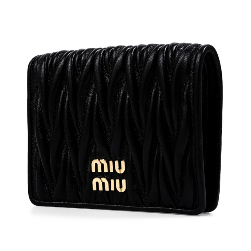 ★関税込★MIUMIU ミュウミュウ マテラッセ レザー 二つ折り財布