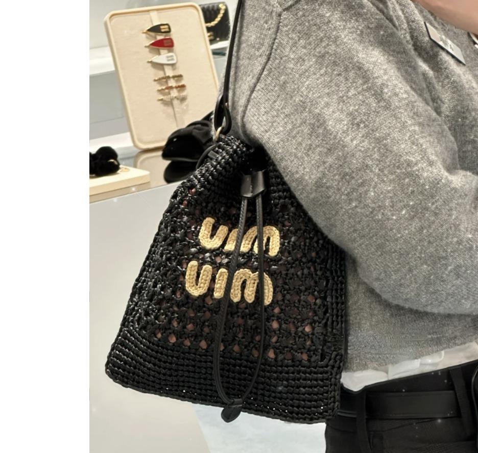 【VIPセール！可愛い】MIUMIU（ミュウミュウ）カゴバック