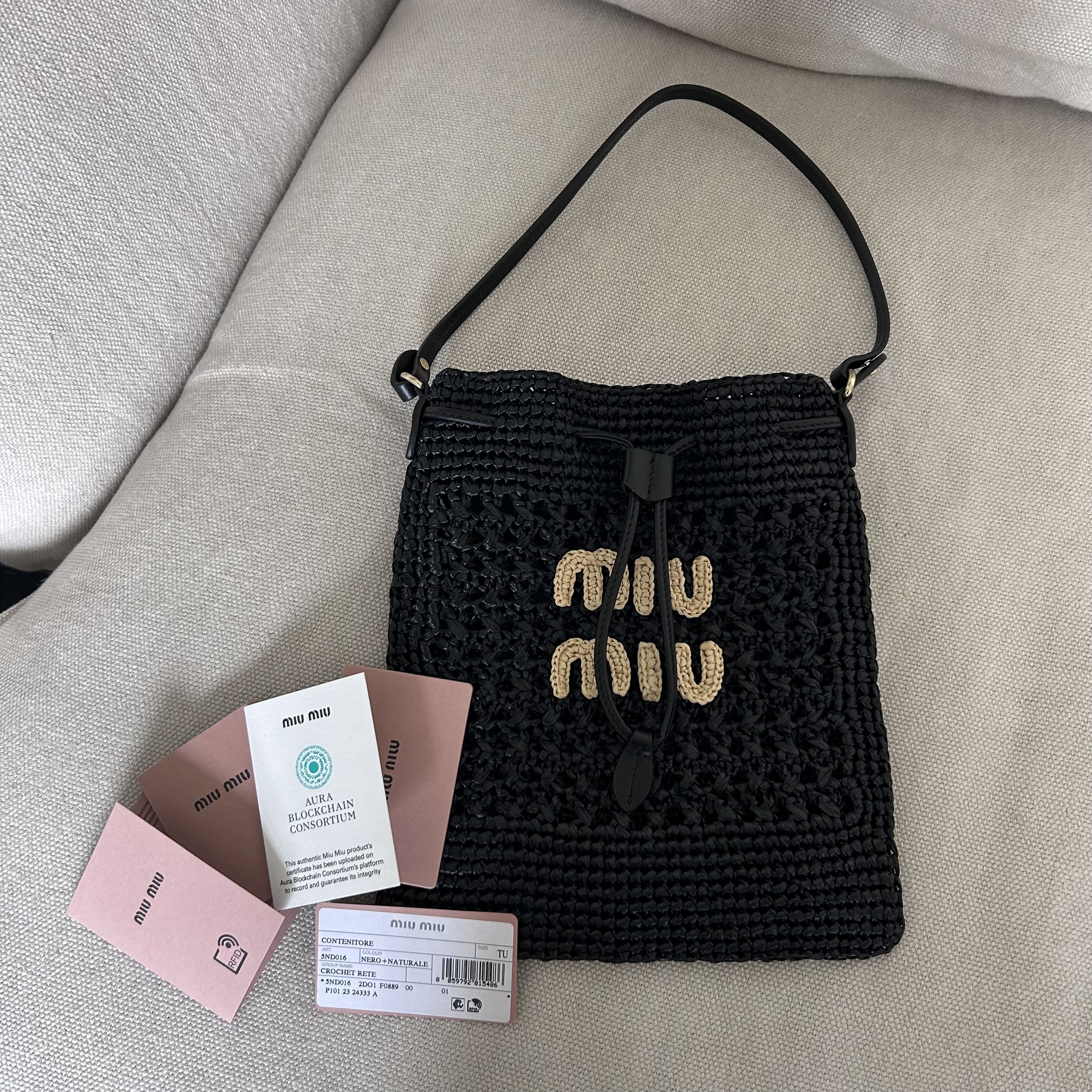 【VIPセール！可愛い】MIUMIU（ミュウミュウ）カゴバック