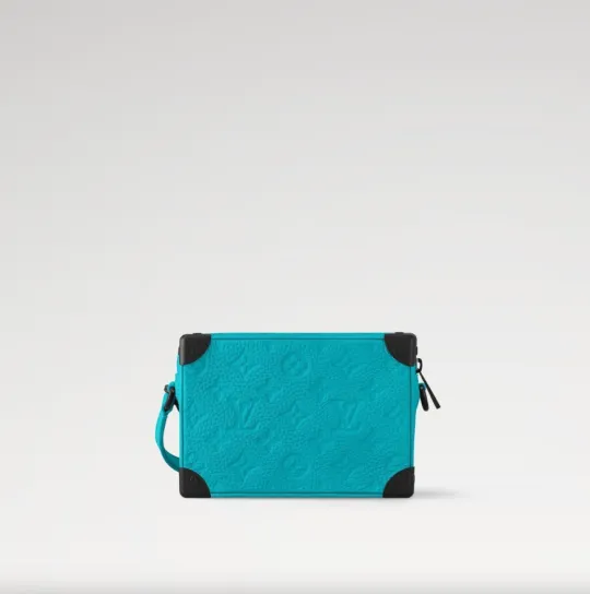 目を惹く綺麗なブルー♪【Louis Vuitton】ミニ・ソフトトランク