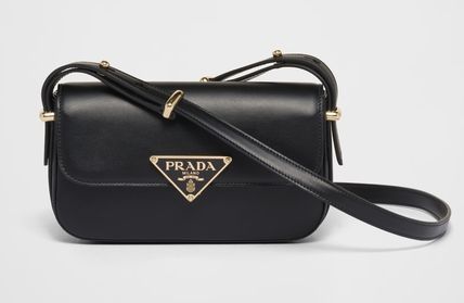 【PRADA】トライアングルロゴ レザーショルダーバッグ 23/24AW