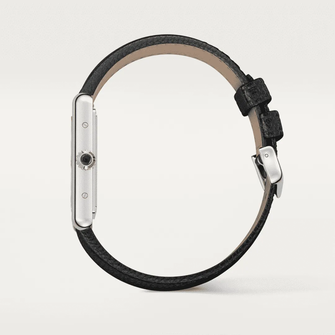 【Cartier公式サイトは正規品】🌹2023新作雑誌掲載🔥限定30個!人生をともに歩む最高のパートナー！桐谷美玲さん同項 のTANK MUST WATCH タンク マスト ウォッチ