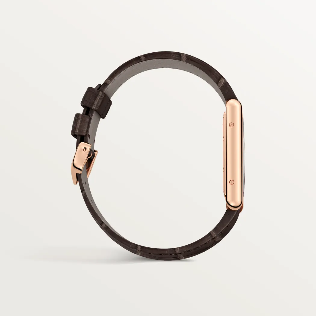 【Cartier公式サイトは正規品】🌹2023新作雑誌掲載🔥限定30個!人生をともに歩む最高のパートナー！山本美月さん同項 のTANK LOUIS CARTIER 腕時計