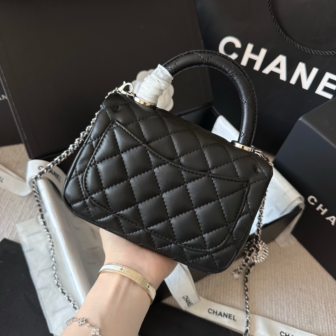 【女性に大人気！】 CHANEL セルズボウルシリーズレディーズハンドバッグ