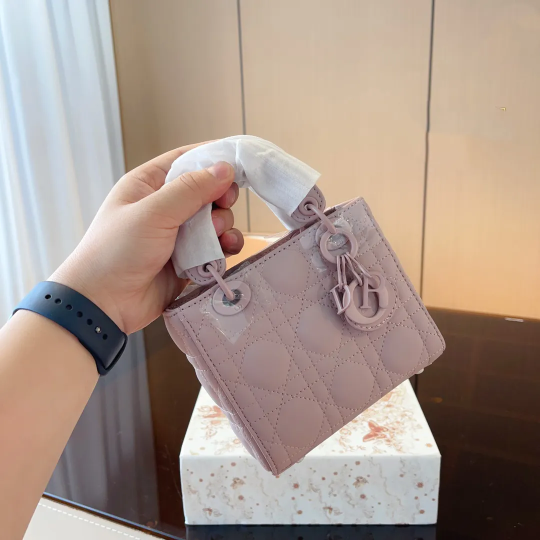 新作話題ディオール☆LADY DIOR マイクロバッグ 9色