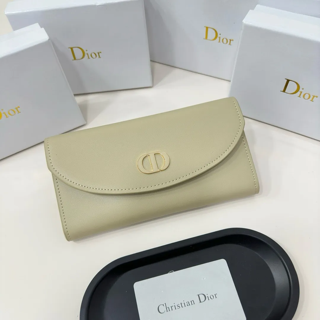 【国内発送・送料無料】DIOR 30 MONTAIGNE AVENUE VIOLET ウォレット