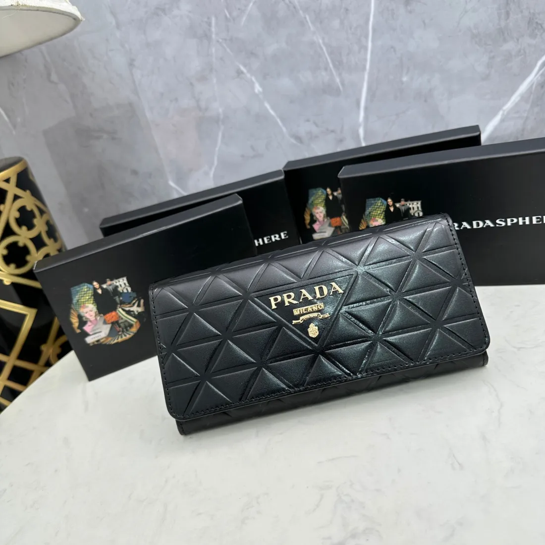 国内即発 PRADA 財布・長財布 ★全色★
