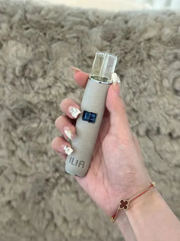 哩亞ILIA 皮革主機 | 兩段式調節電子煙主機 | 通用RELX、SP2、LANA、Candy等一代煙彈