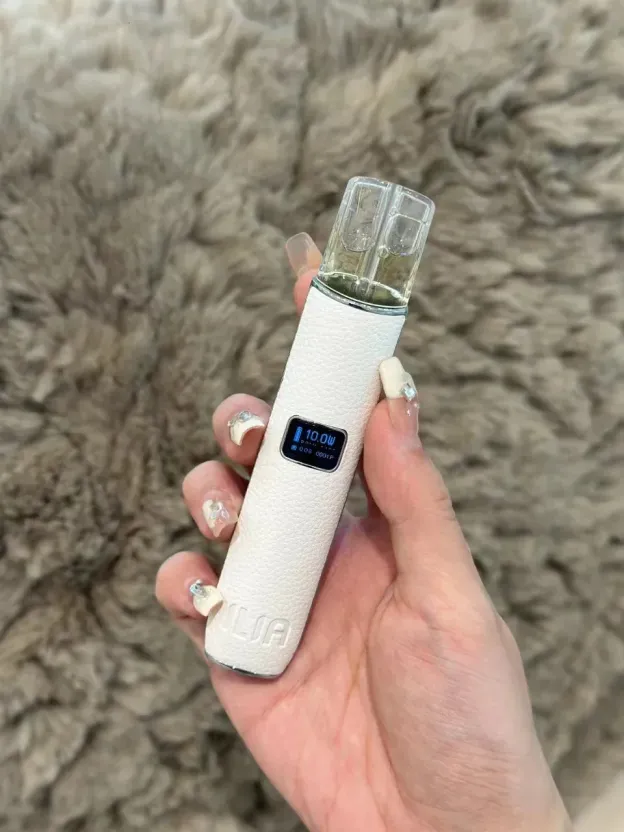 哩亞ILIA 皮革主機 | 兩段式調節電子煙主機 | 通用RELX、SP2、LANA、Candy等一代煙彈