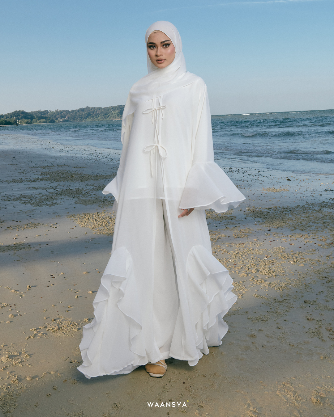 RANIA ABAYA IN OFF WHITE