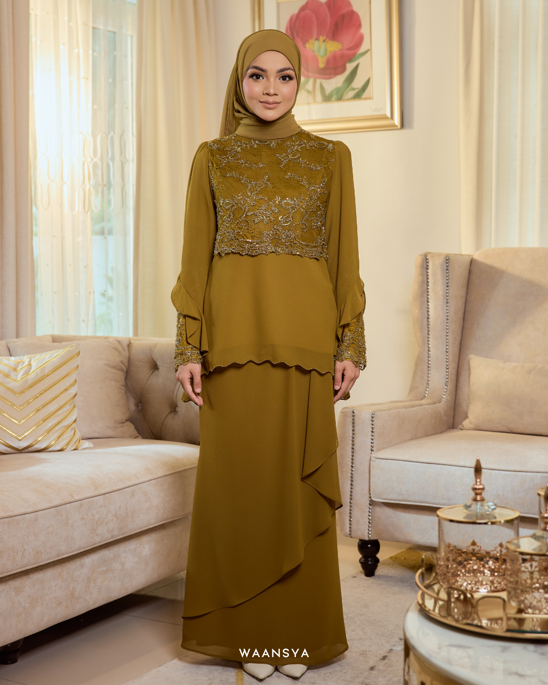 Eleanor in Olive Green