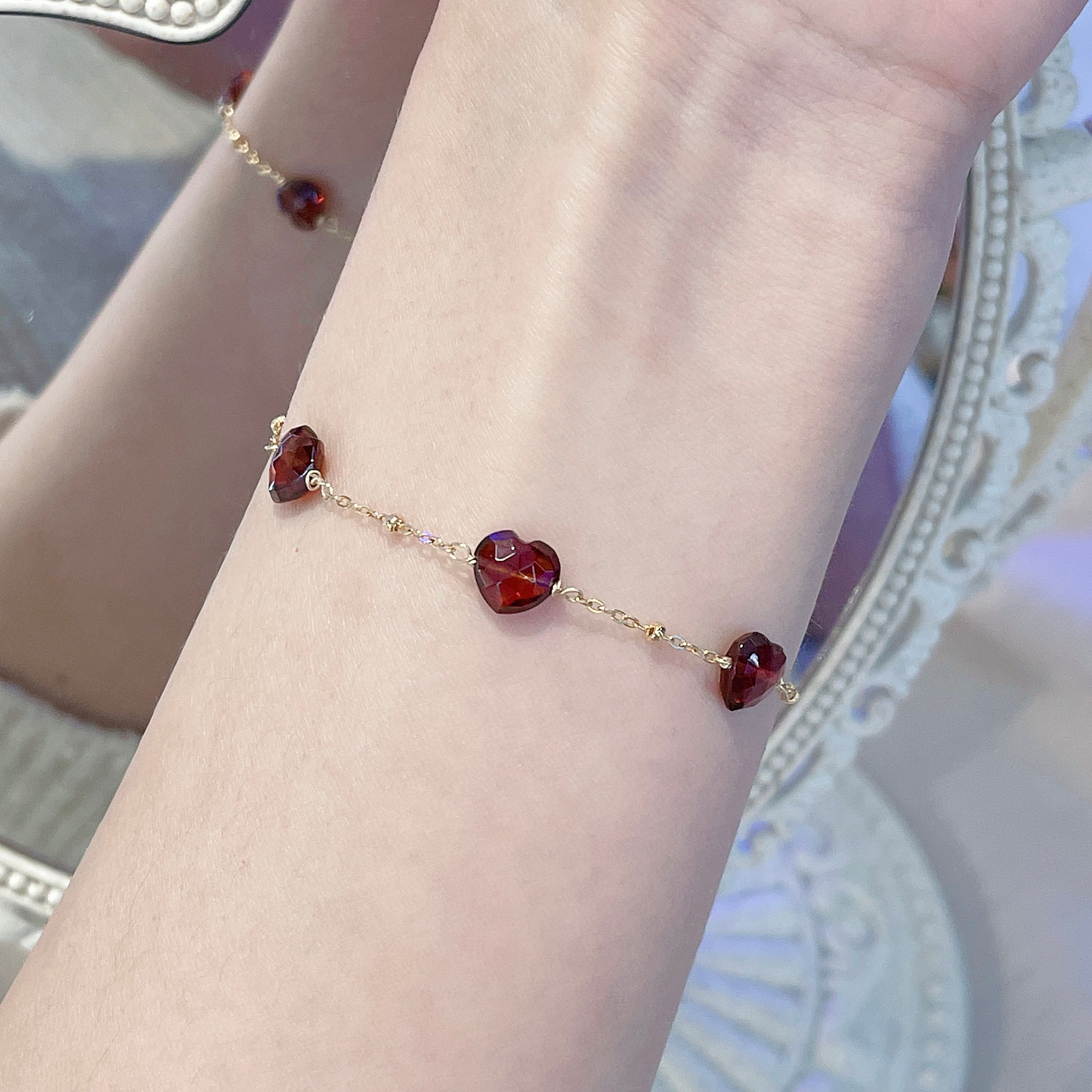 Infinity Hearts : Faceted Red Garnet