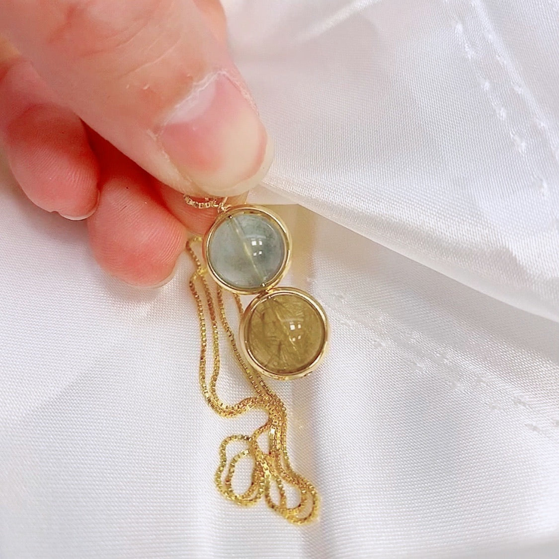 Necklace: Classic G