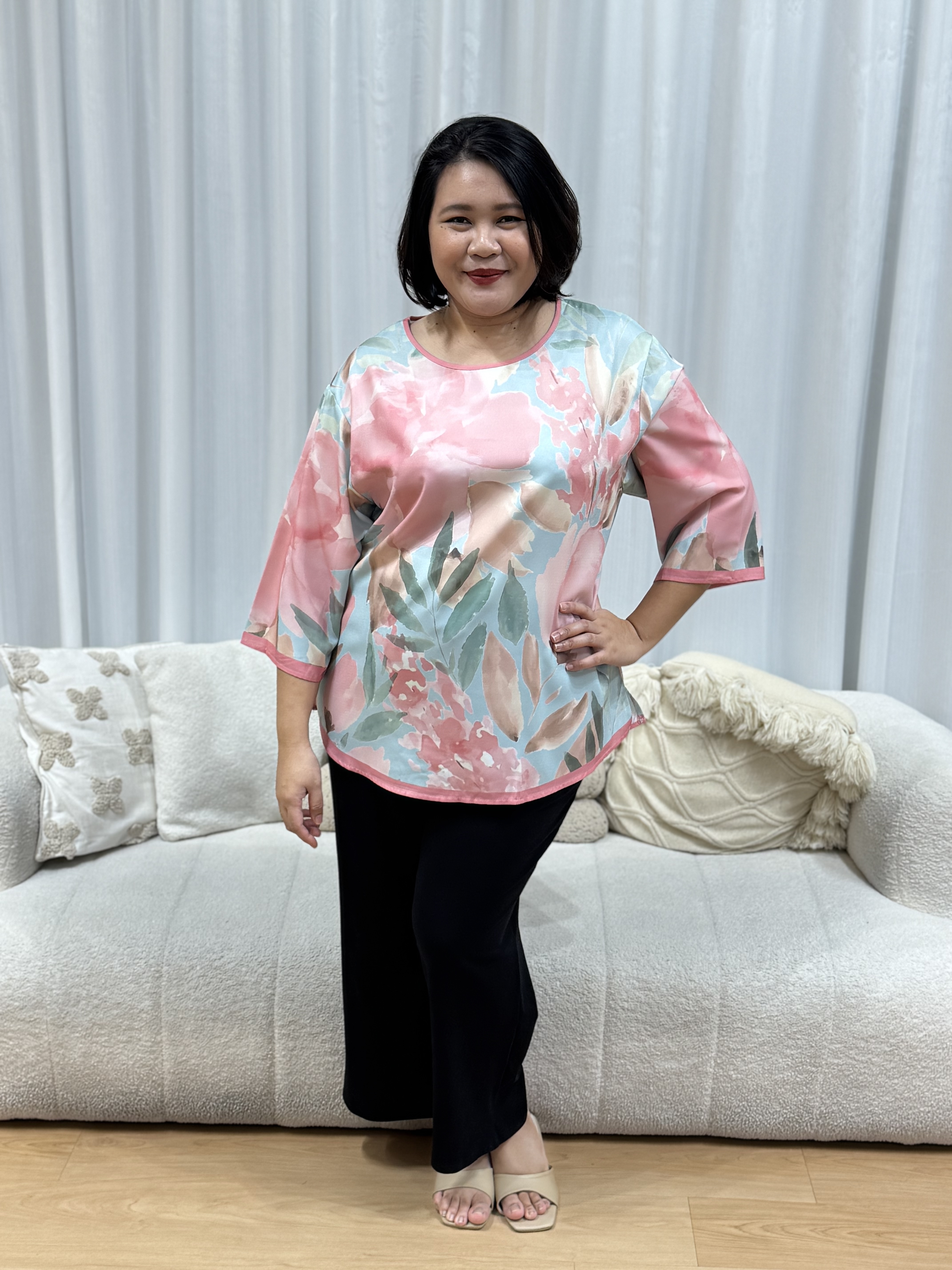 Brush Painted Flower Top | Plus Size Top