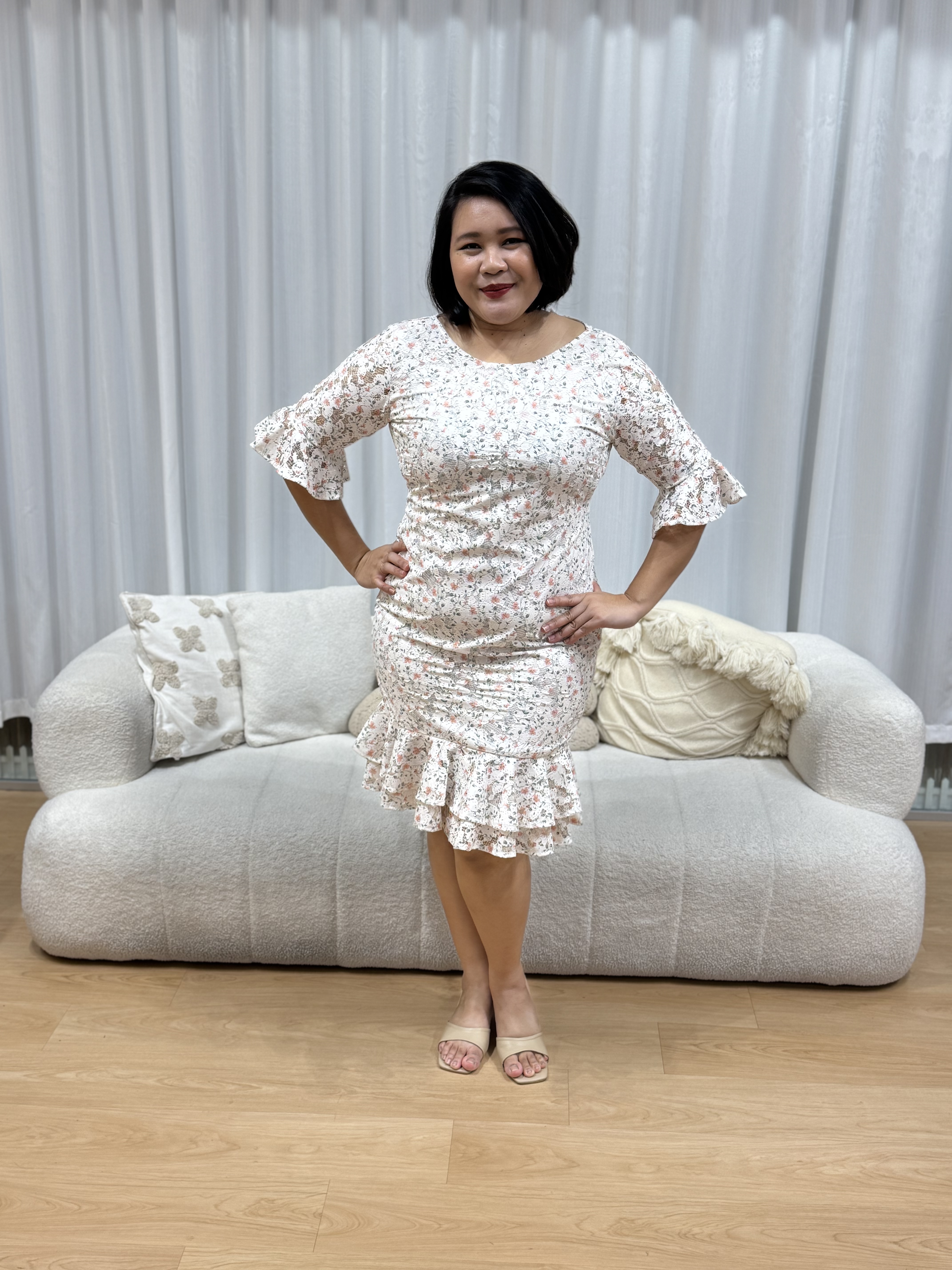 Eun Floral Premium Lace Dress