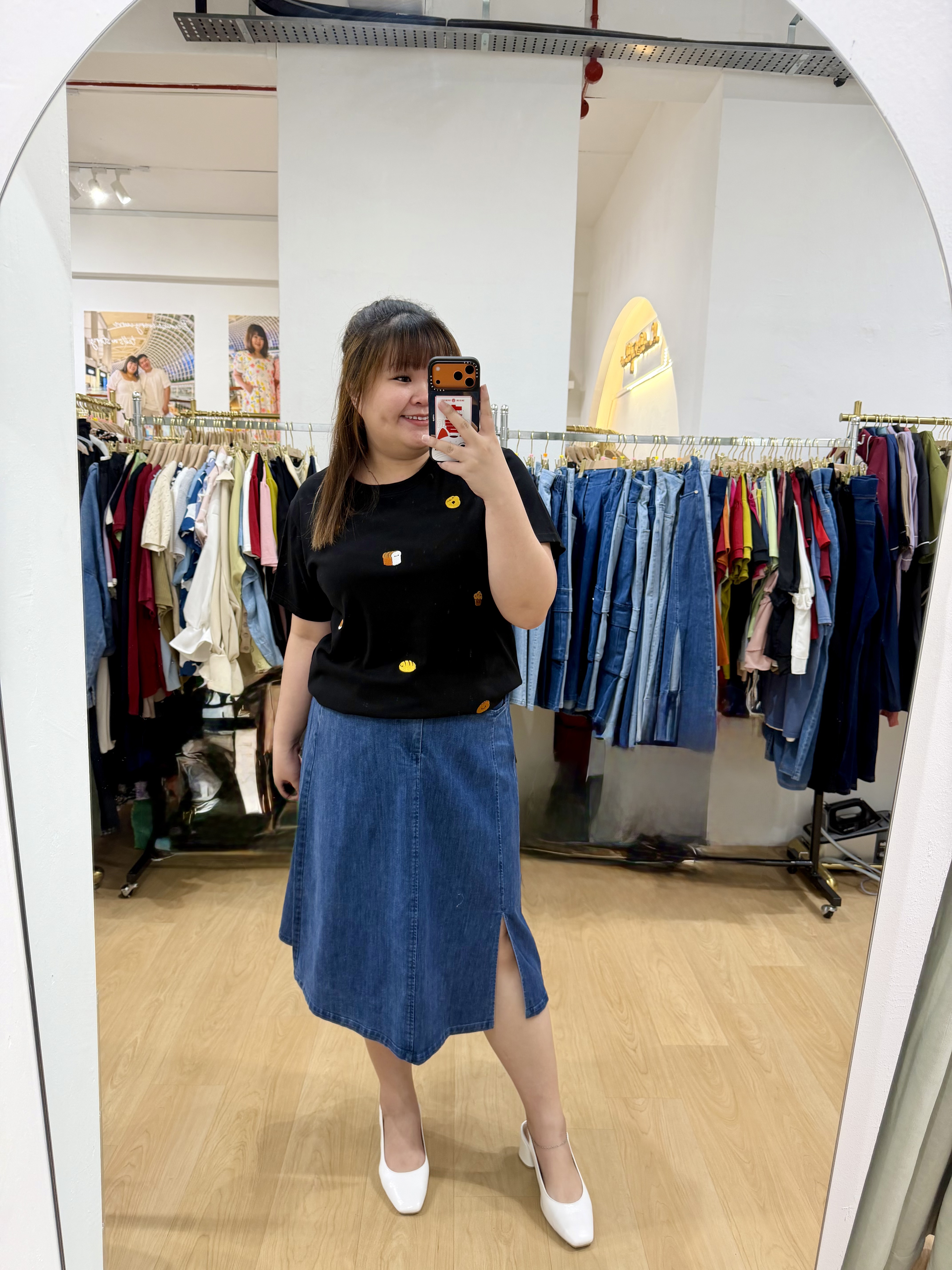 Hearty Bakery Emoji Top | Plus Size Top