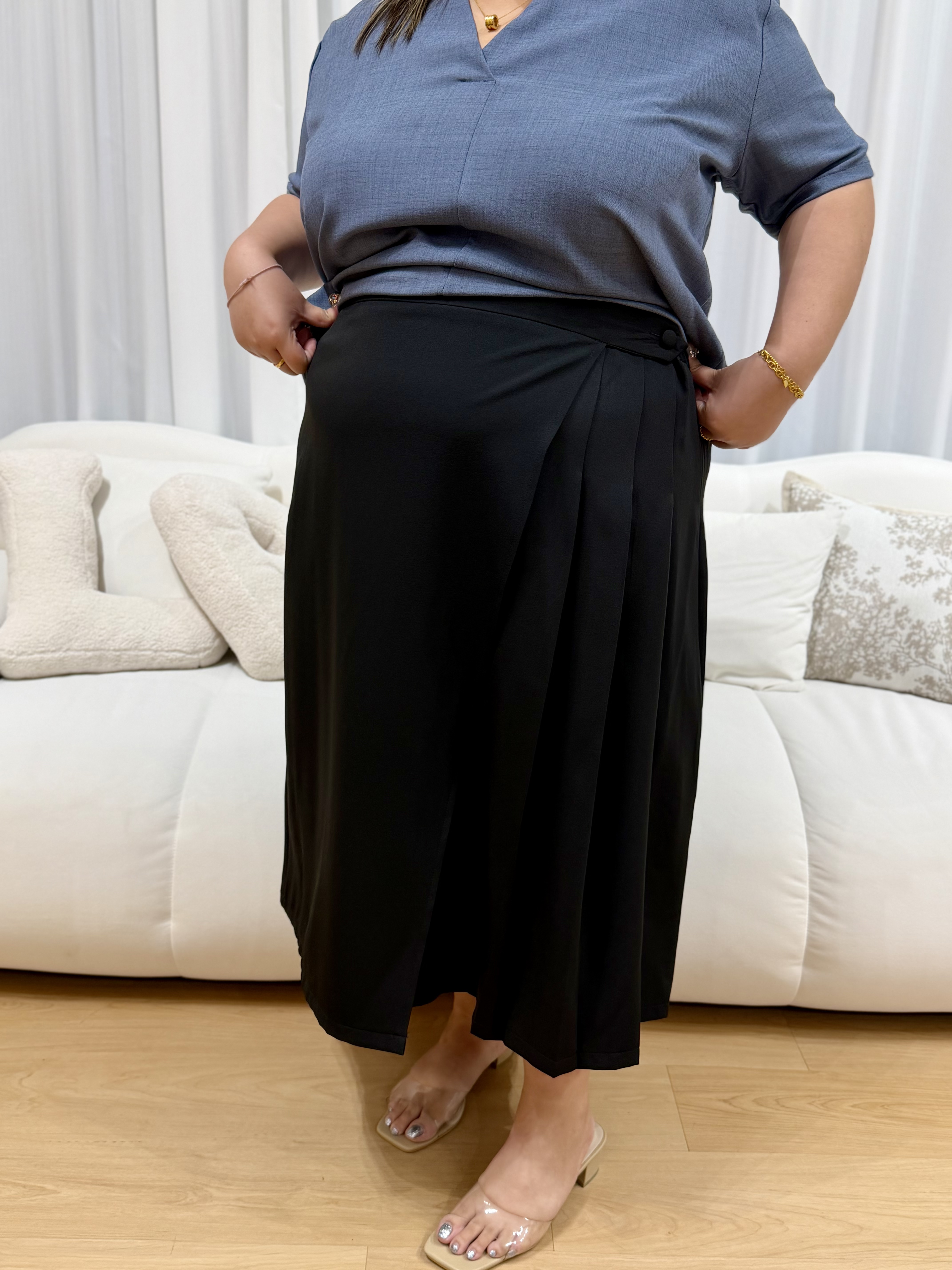 Amelia Pleat Maxi Skirt | Plus Size Skirt