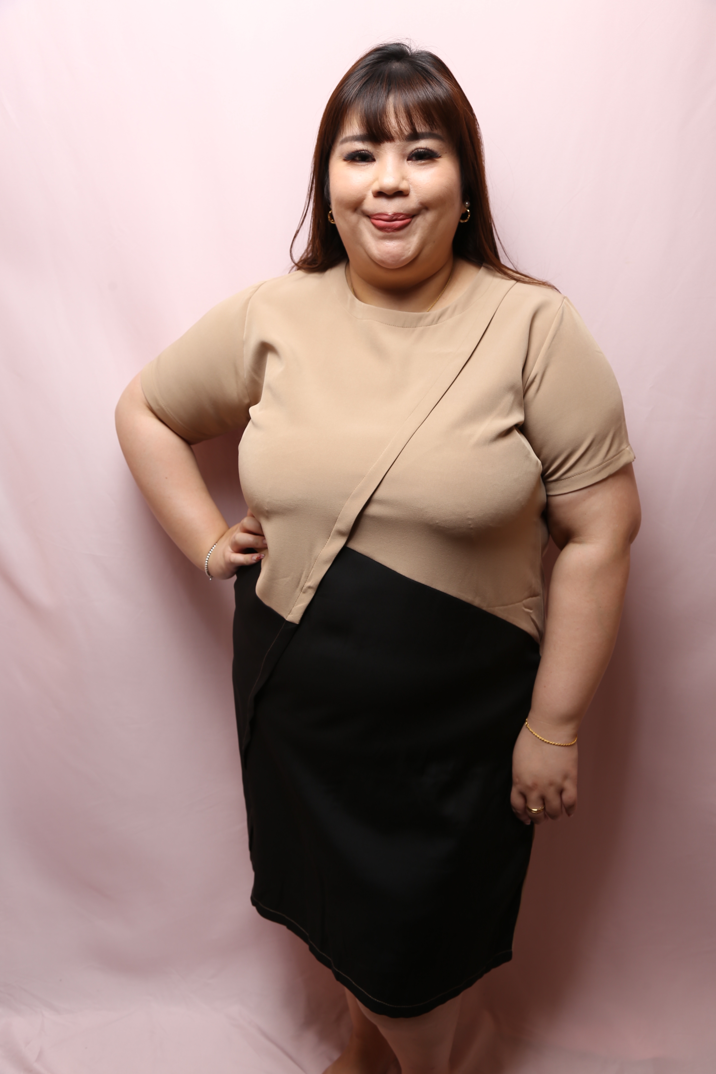 Avaline BC Shift Dress |Plus Size Work Dress Singapore