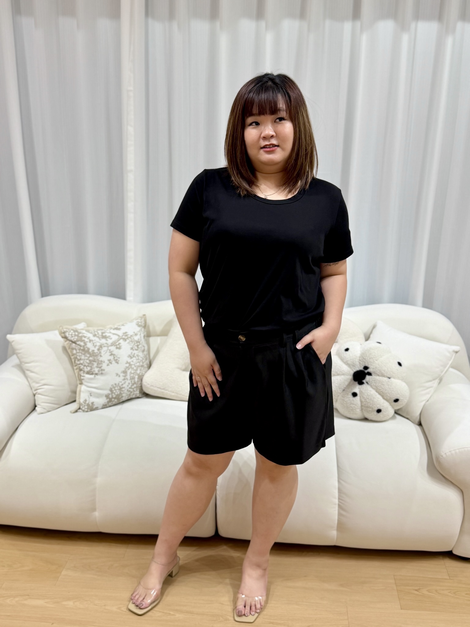 Yuki Textured shorts | Plus Size Shorts