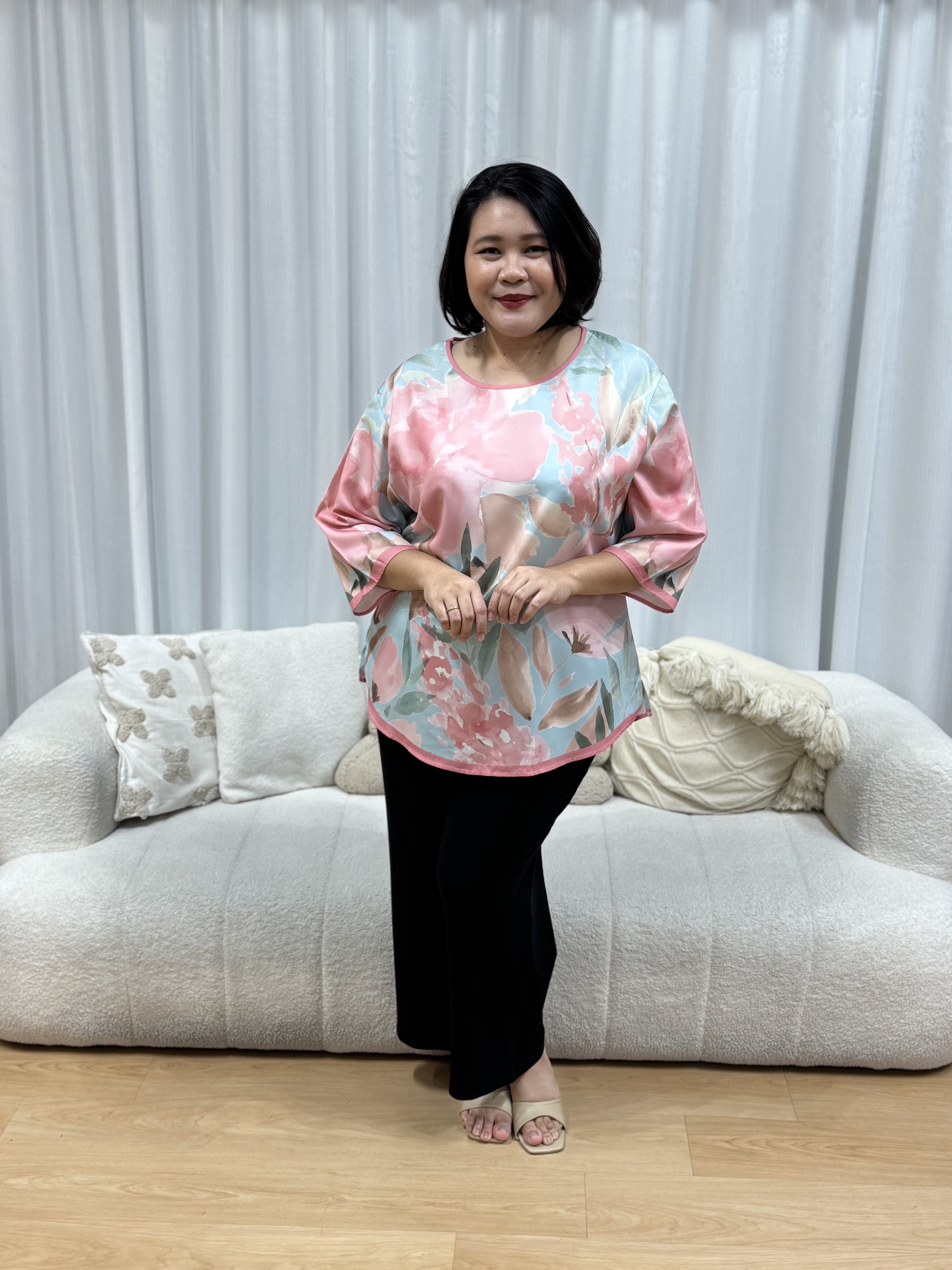 Brush Painted Flower Top | Plus Size Top