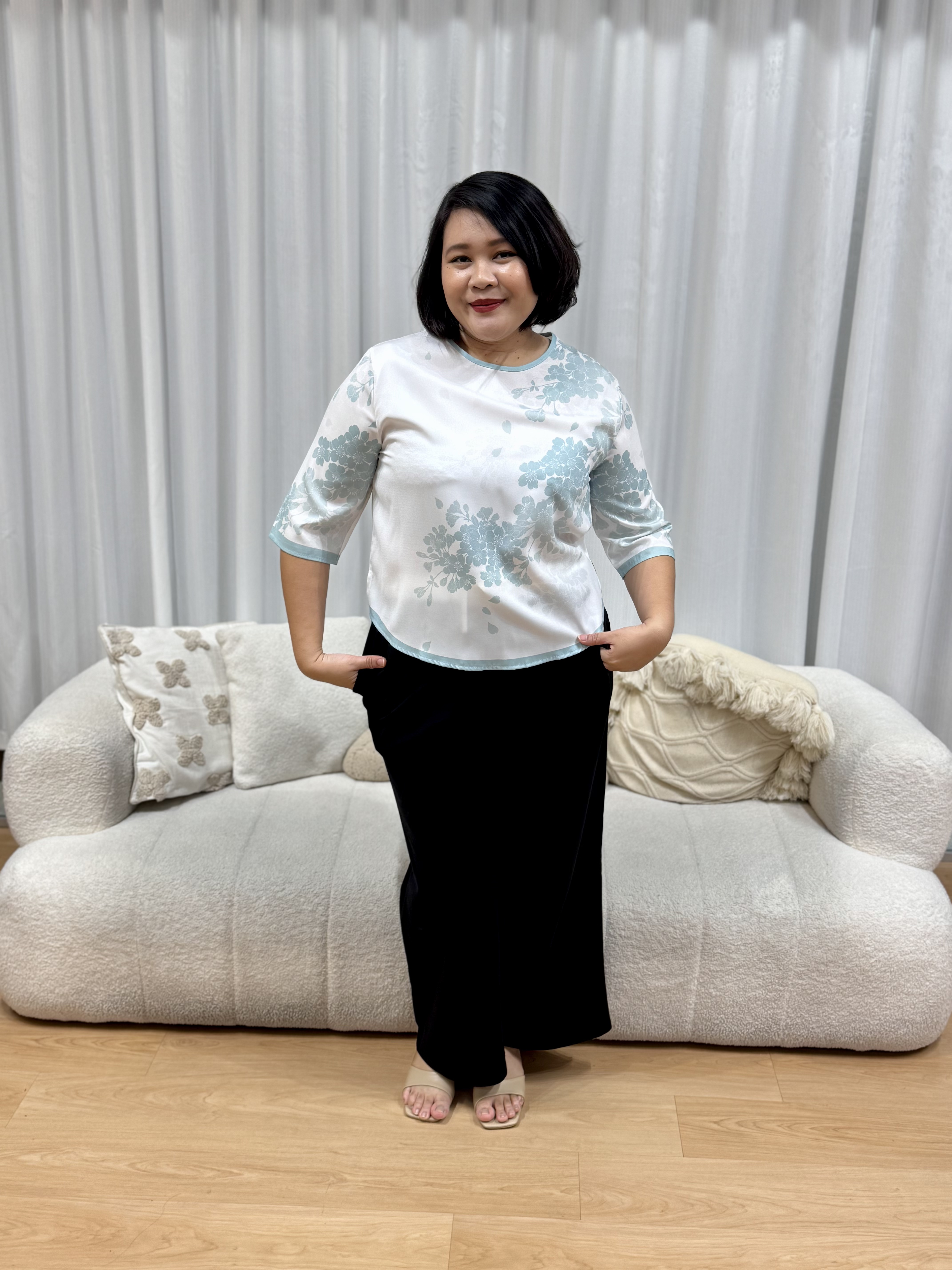 Sakura snow top | Plus Size Top