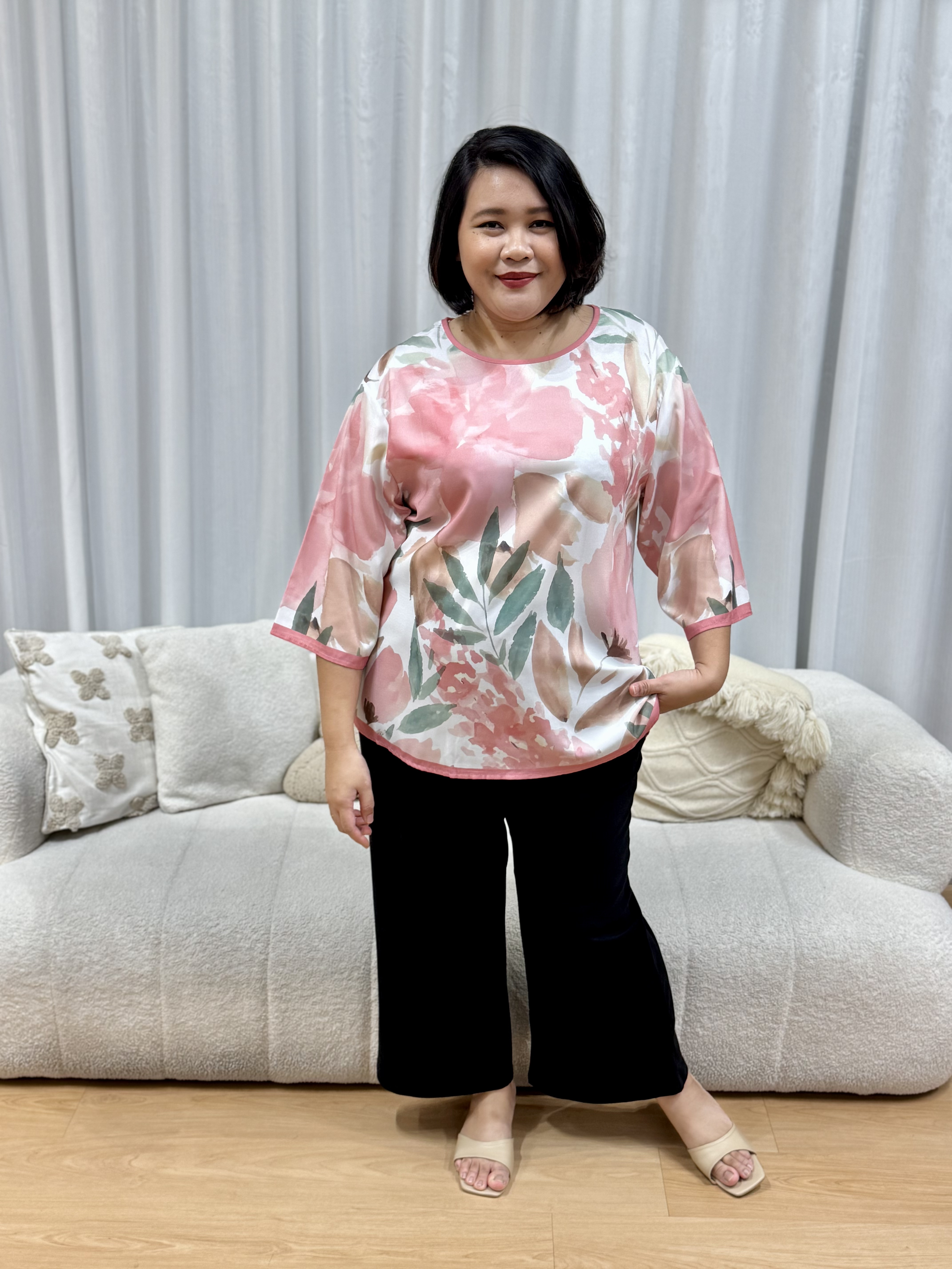 Brush Painted Flower Top | Plus Size Top