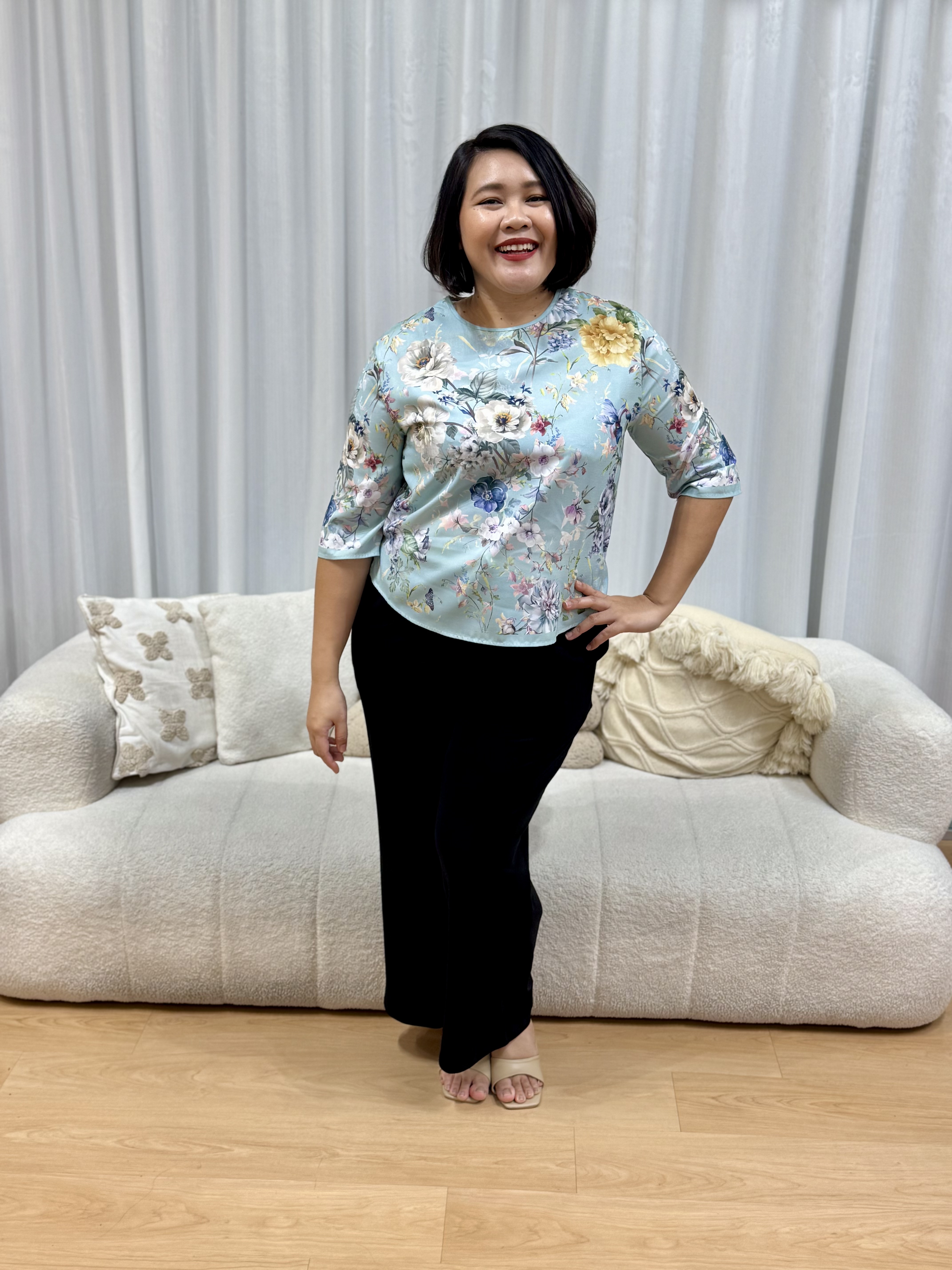 Hibiscus Garden Top | Plus Size Top