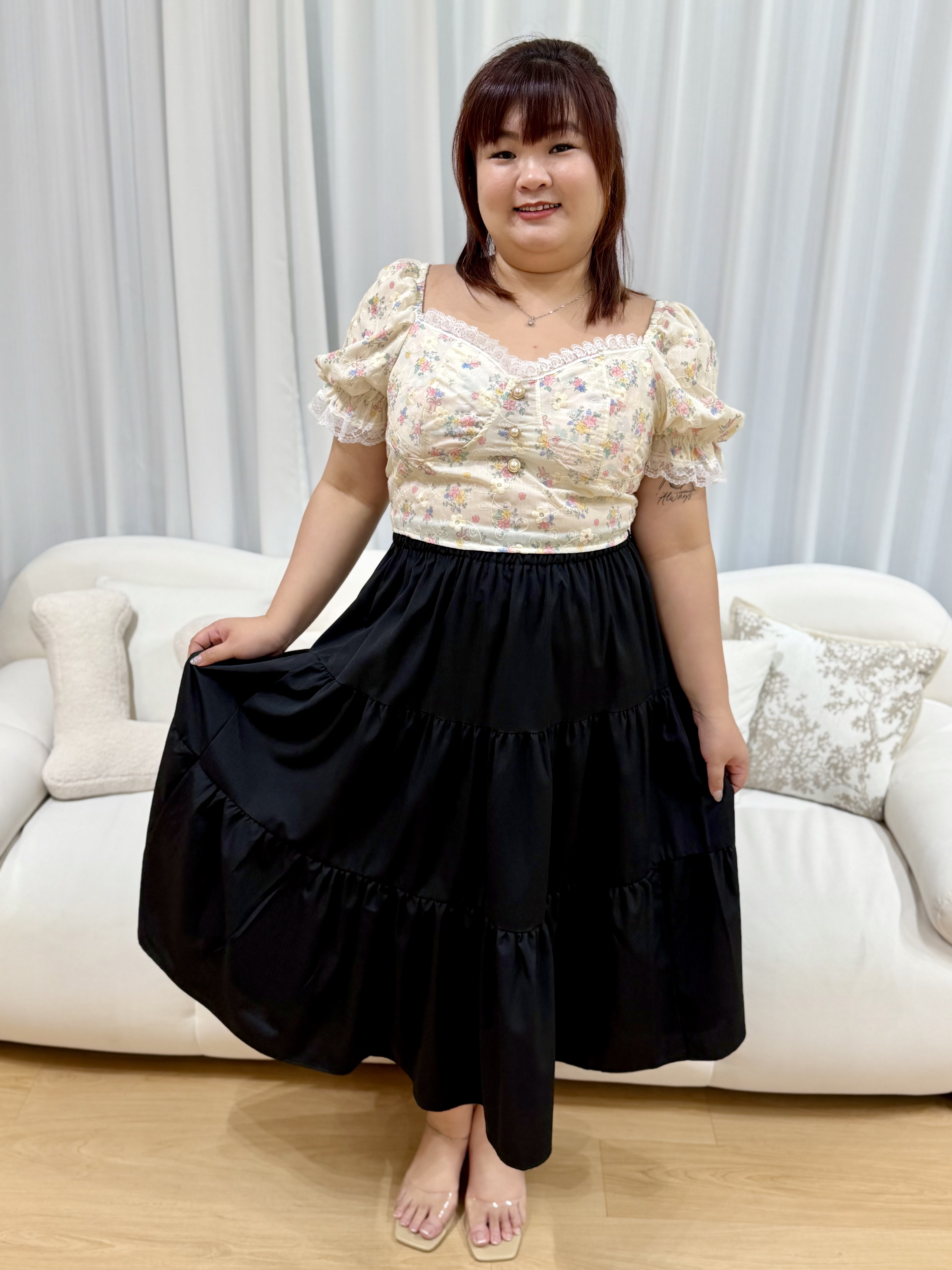 Mery Marci Crop Embroi Top | Plus Size Top