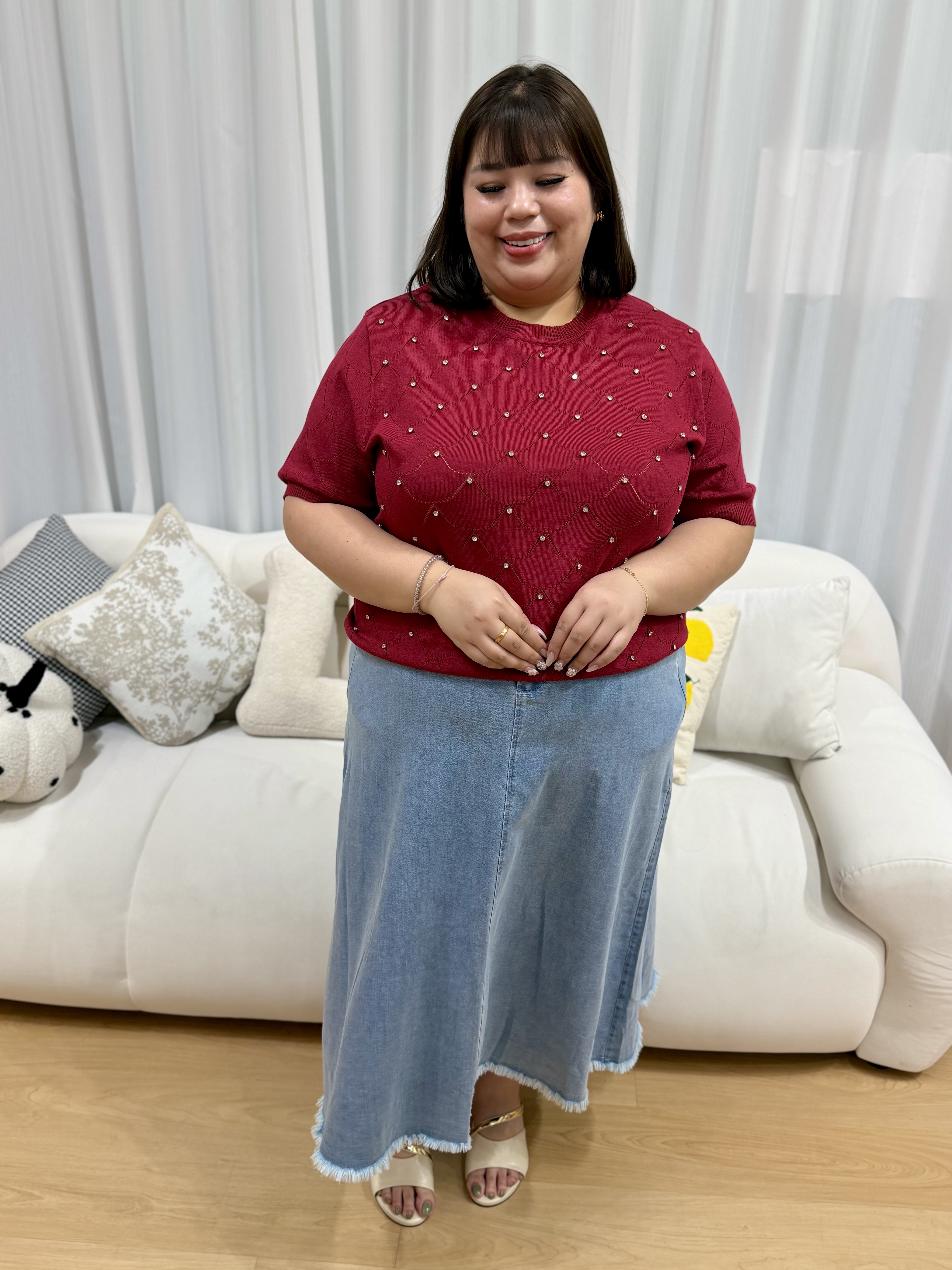 Diamond Studs Soft Knit Top | Plus Size Top