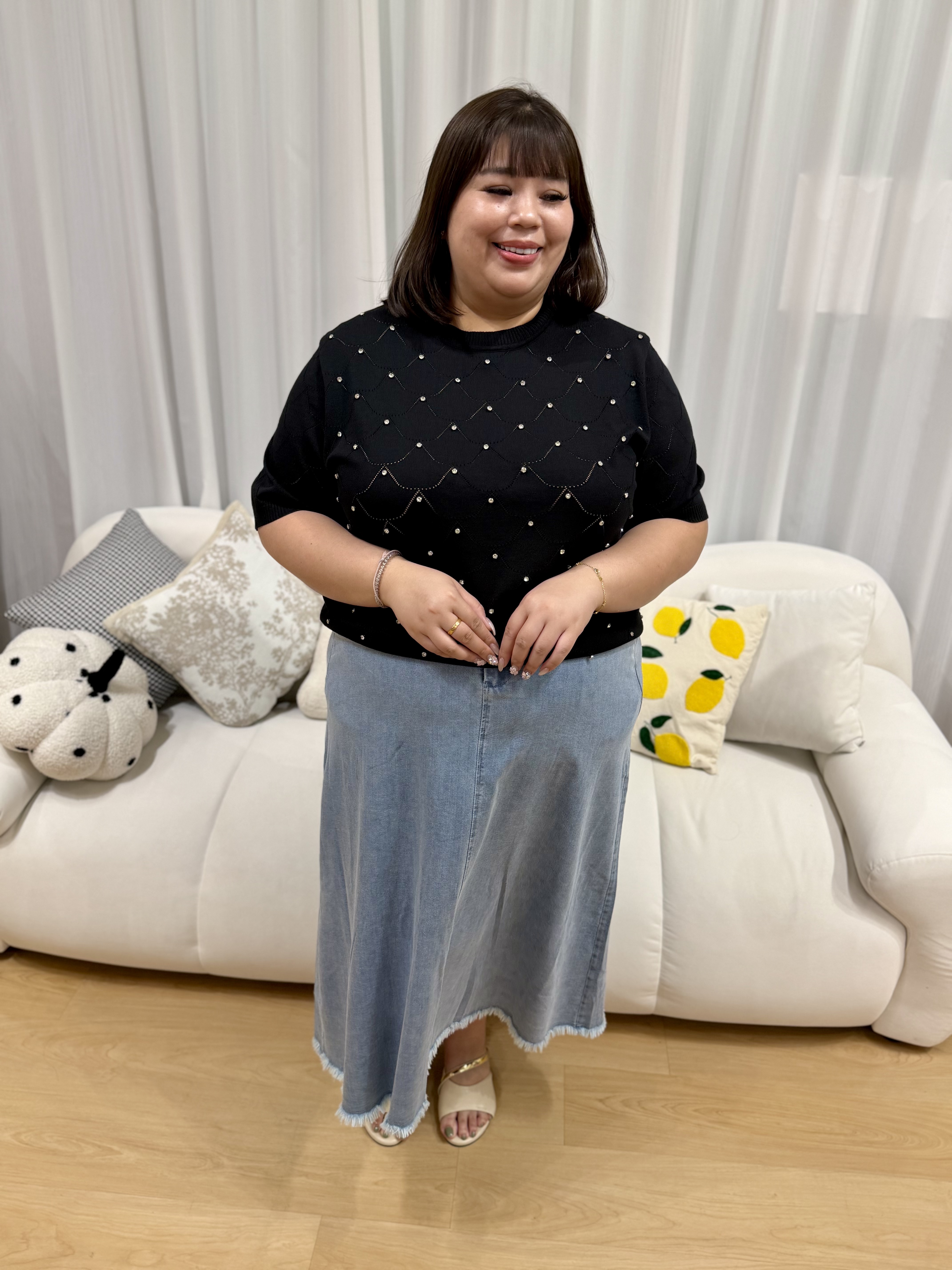 Diamond Studs Soft Knit Top | Plus Size Top