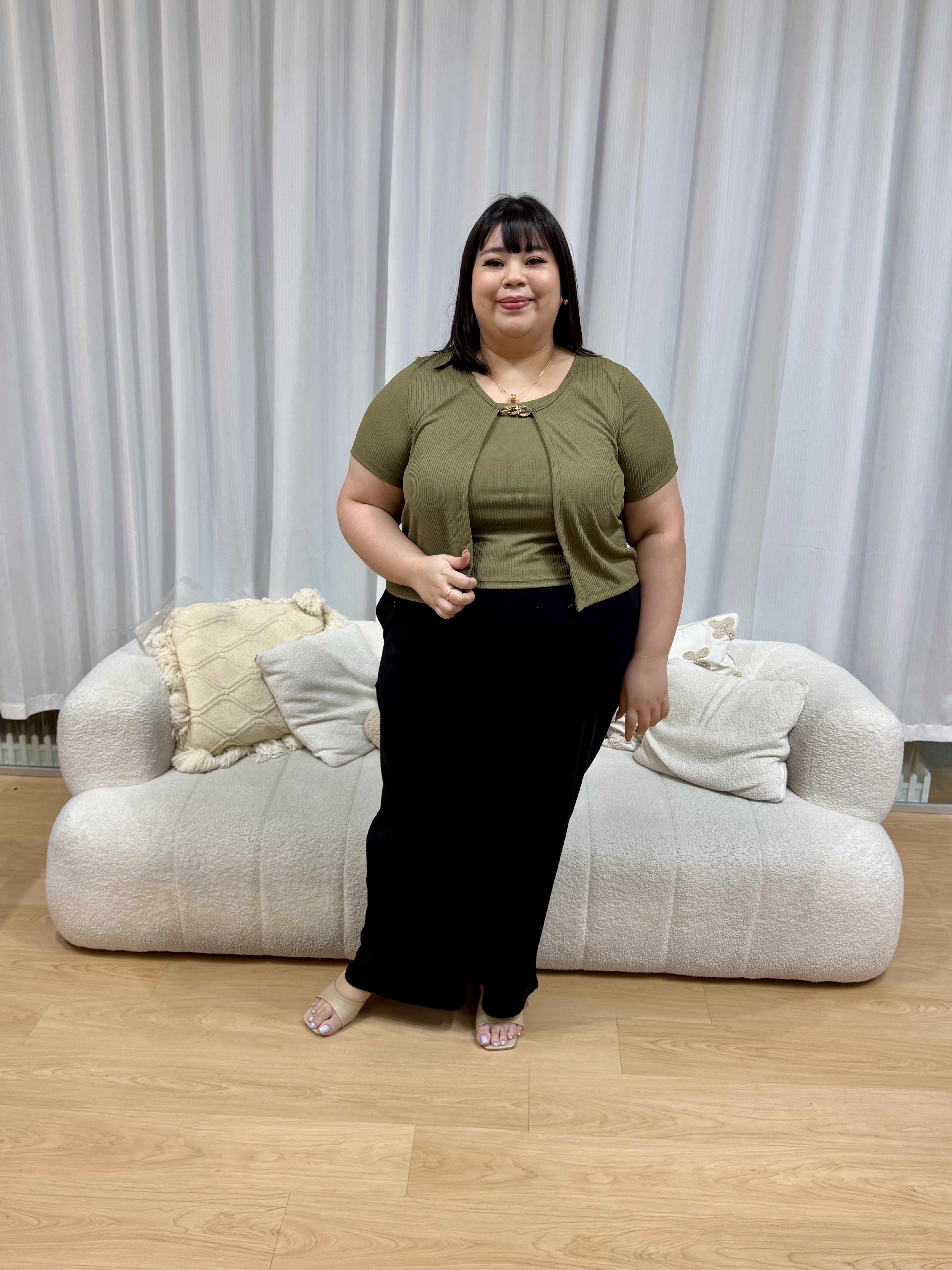 Jinno Gold Chain Top | Plus Size Top