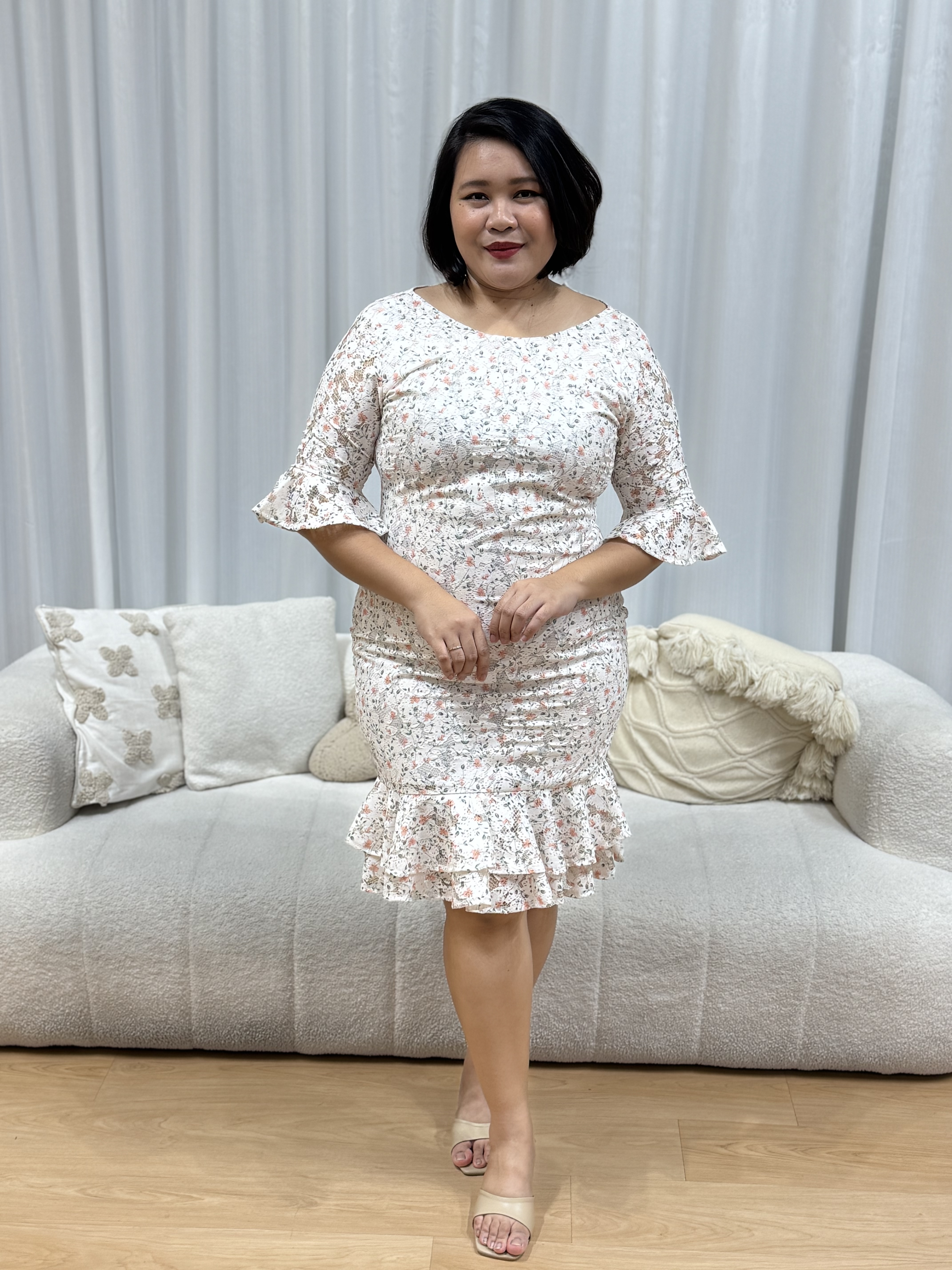 Eun Floral Premium Lace Dress