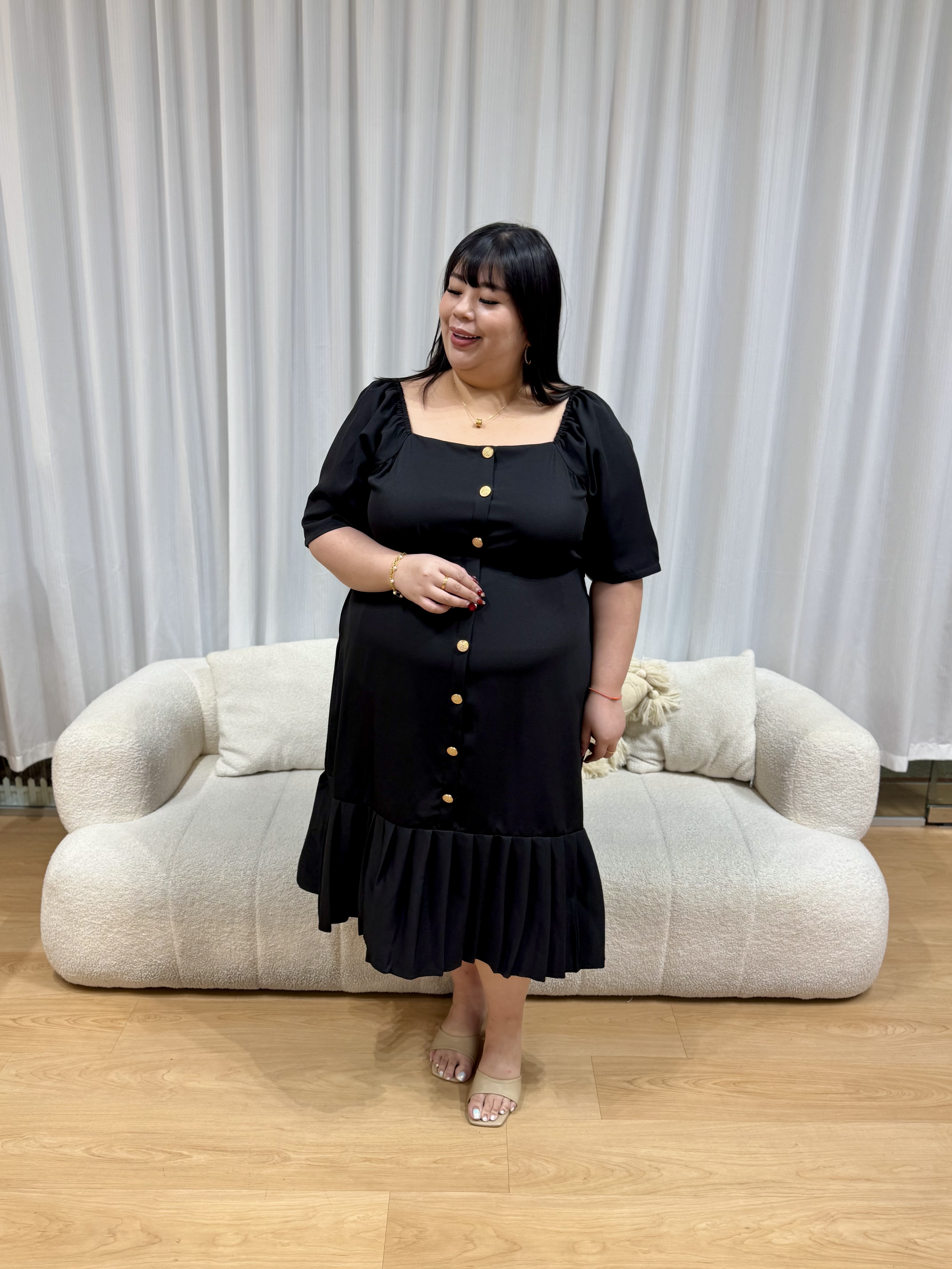 Love+ Lakaelynn Golden Button Dress | Plus Size Dress