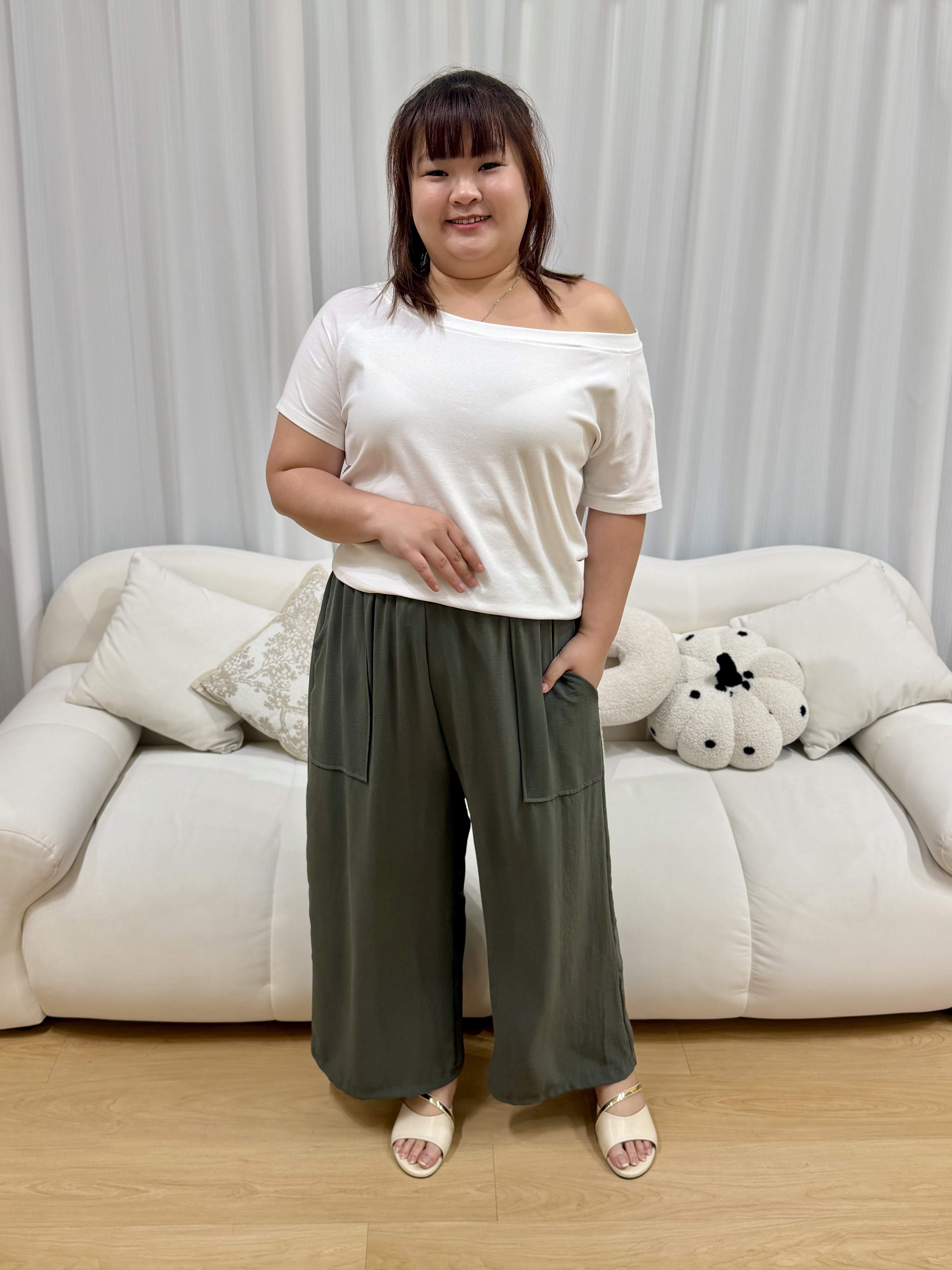 Jojo Flowy Pants | Plus Size Pants