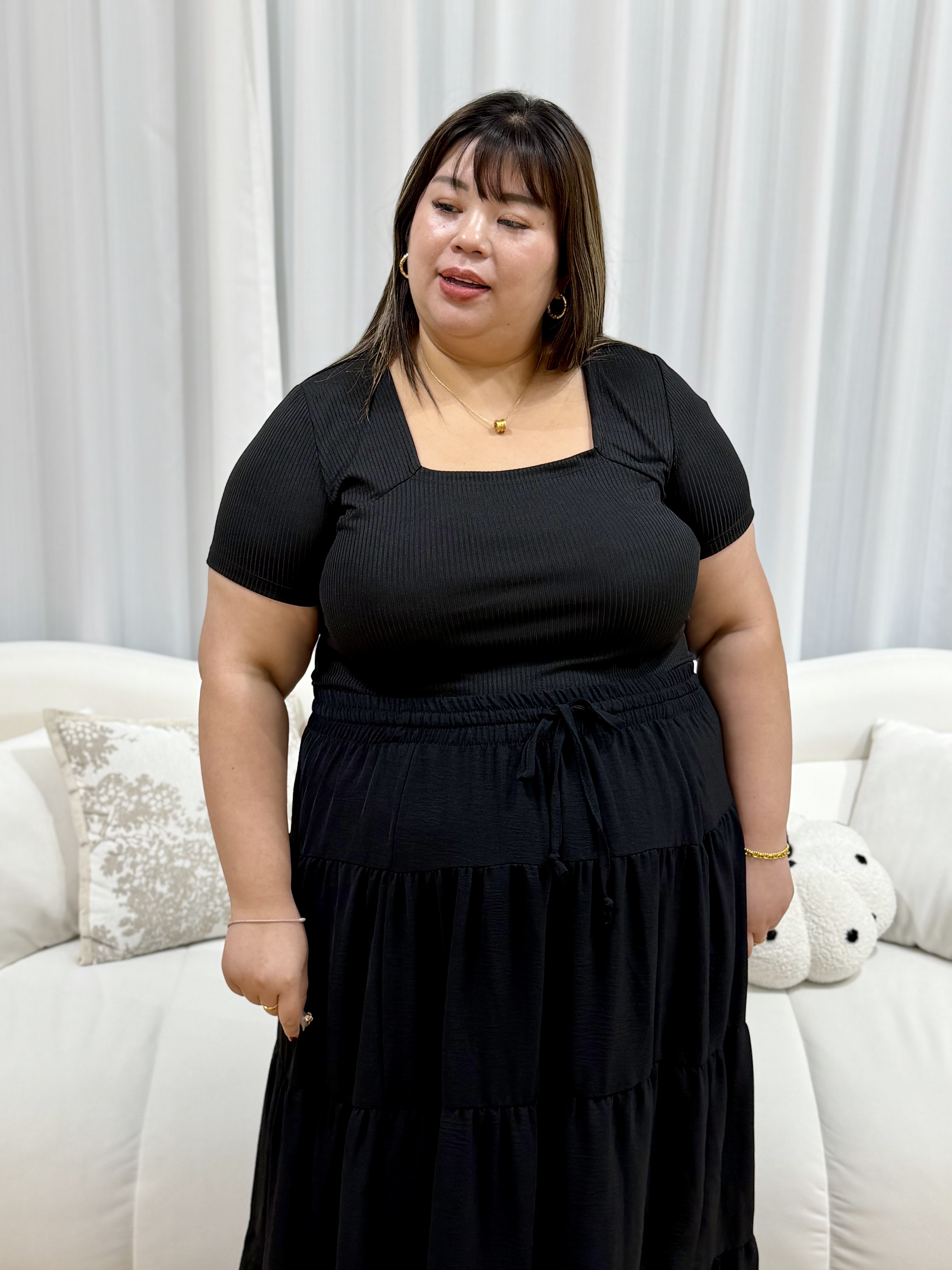 Lizzy Basic Box Top | Plus Size Top