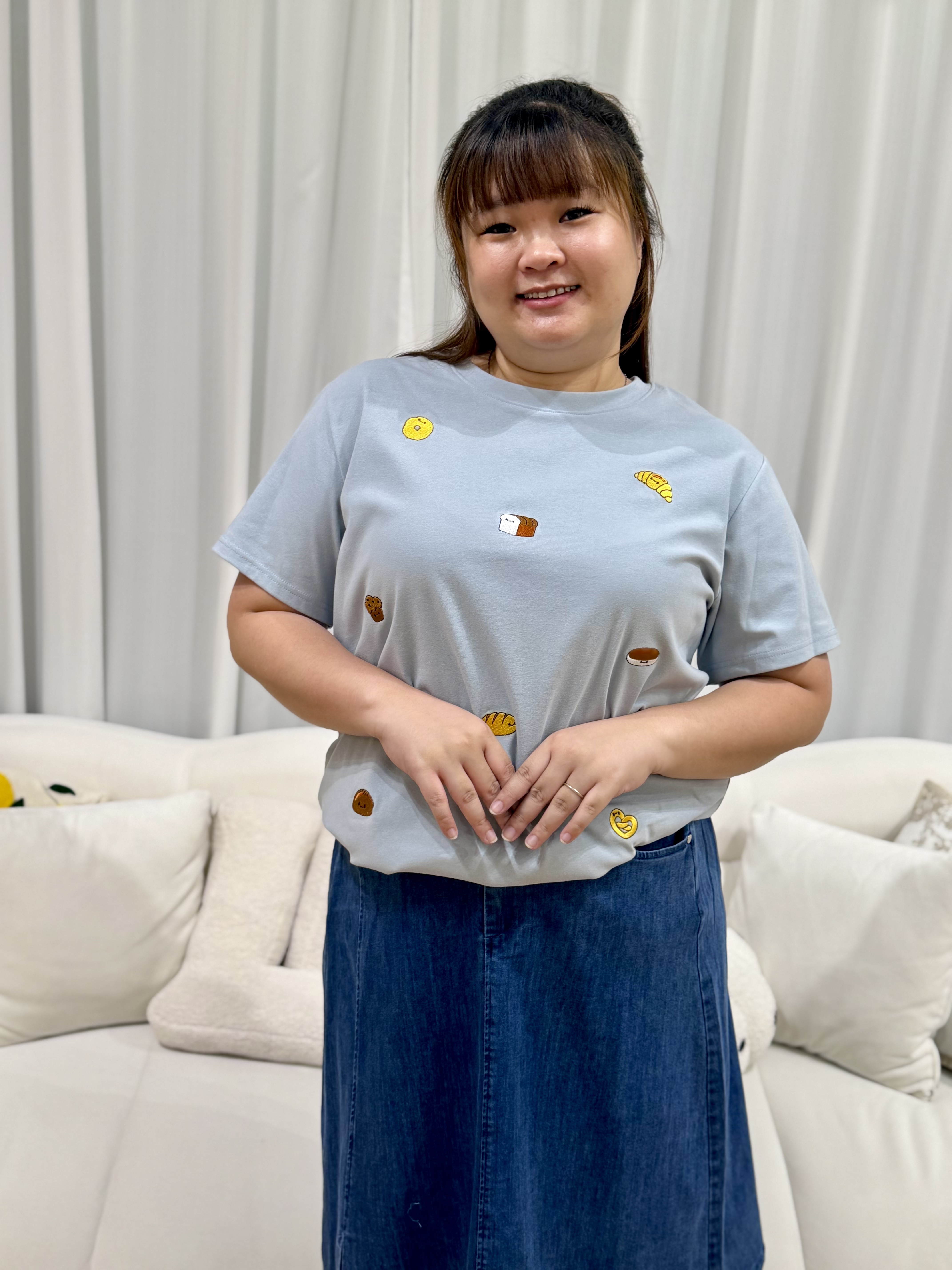 Hearty Bakery Emoji Top | Plus Size Top
