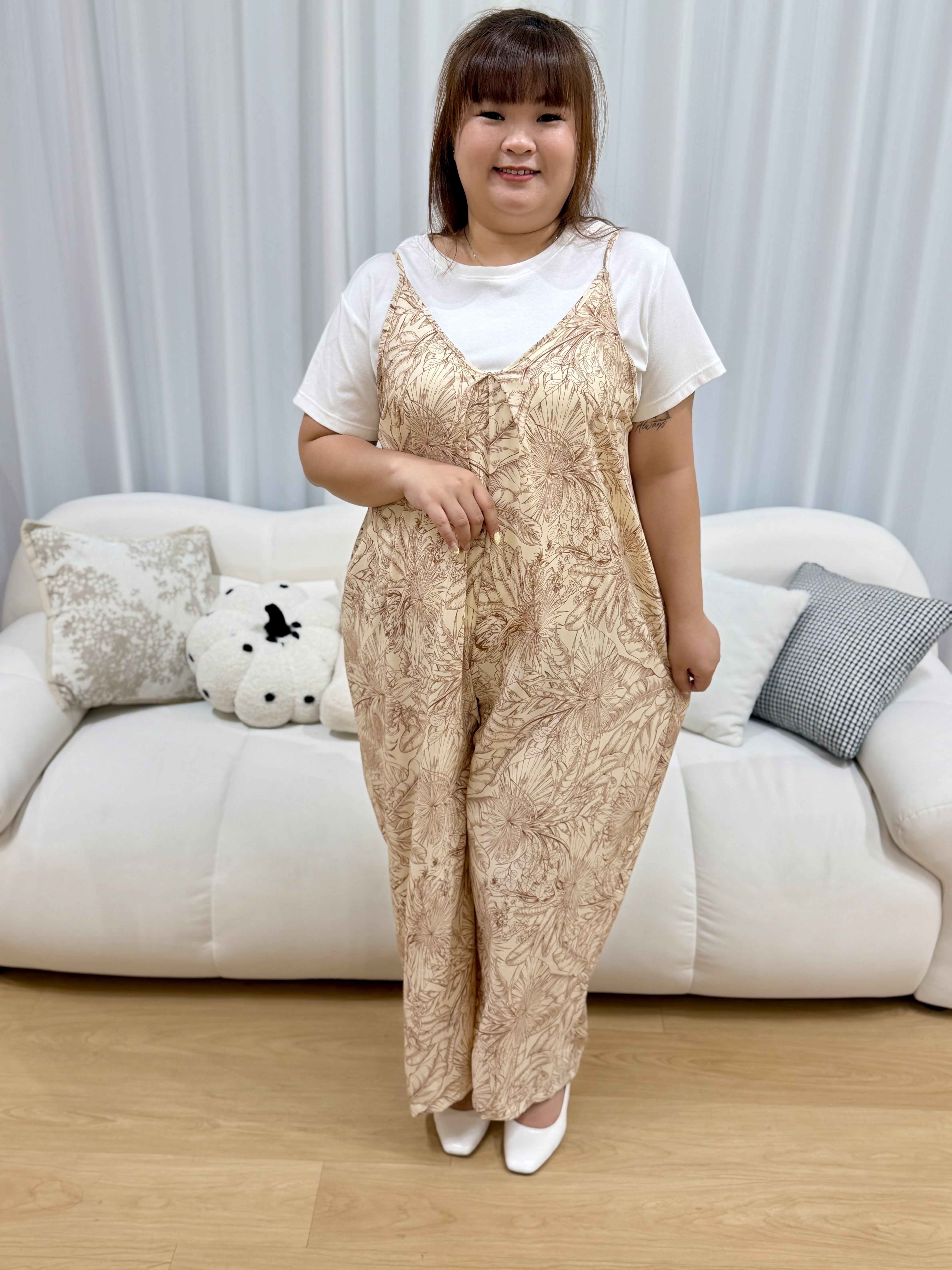 Light Weight Jinae Line Maxi Jumpsuit | Plus Size Jumpsuit