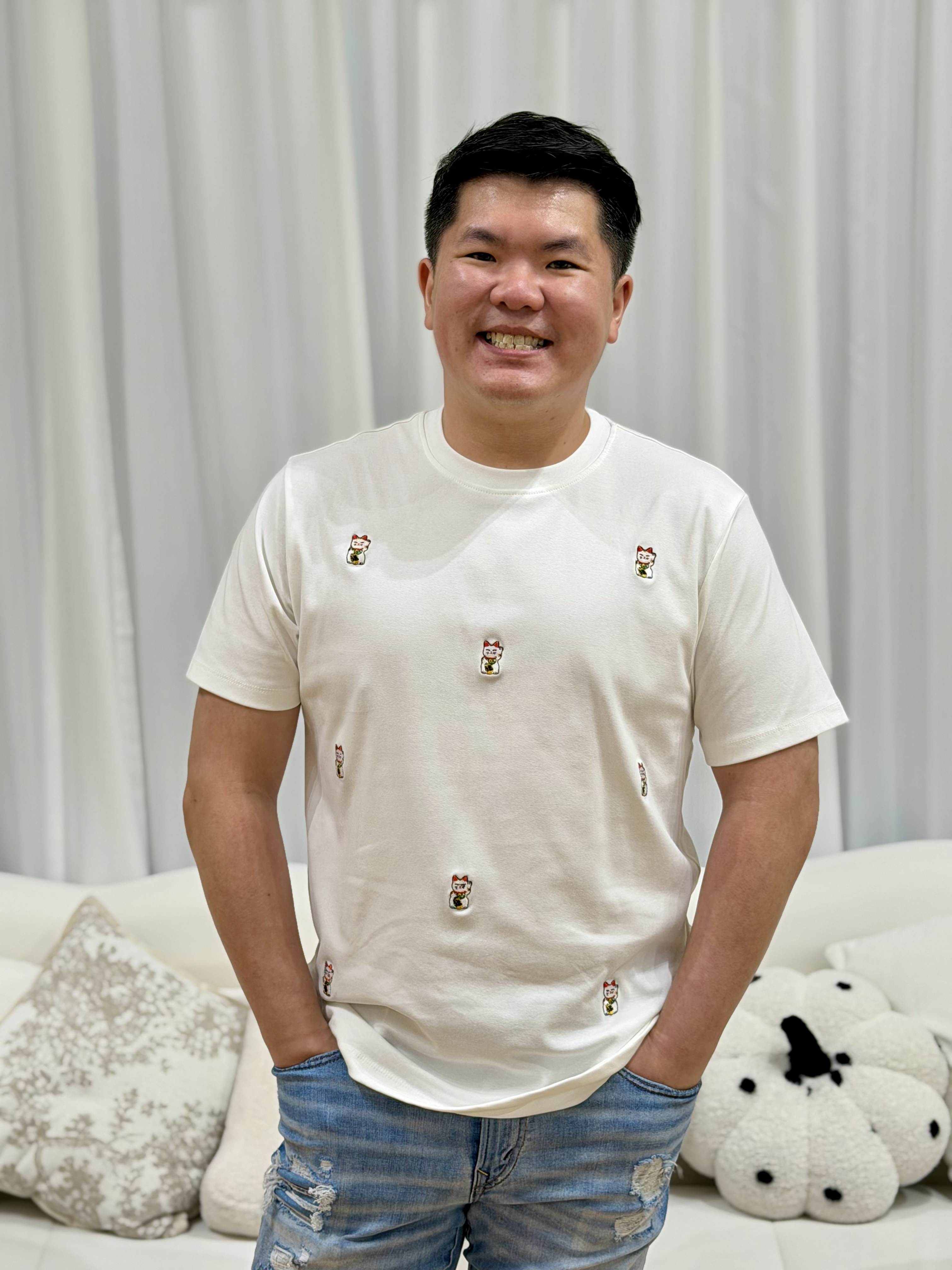 Love+ (Multiple) Maneki-Neko Cat Unisex Premium Cotton Top | Plus Size Top