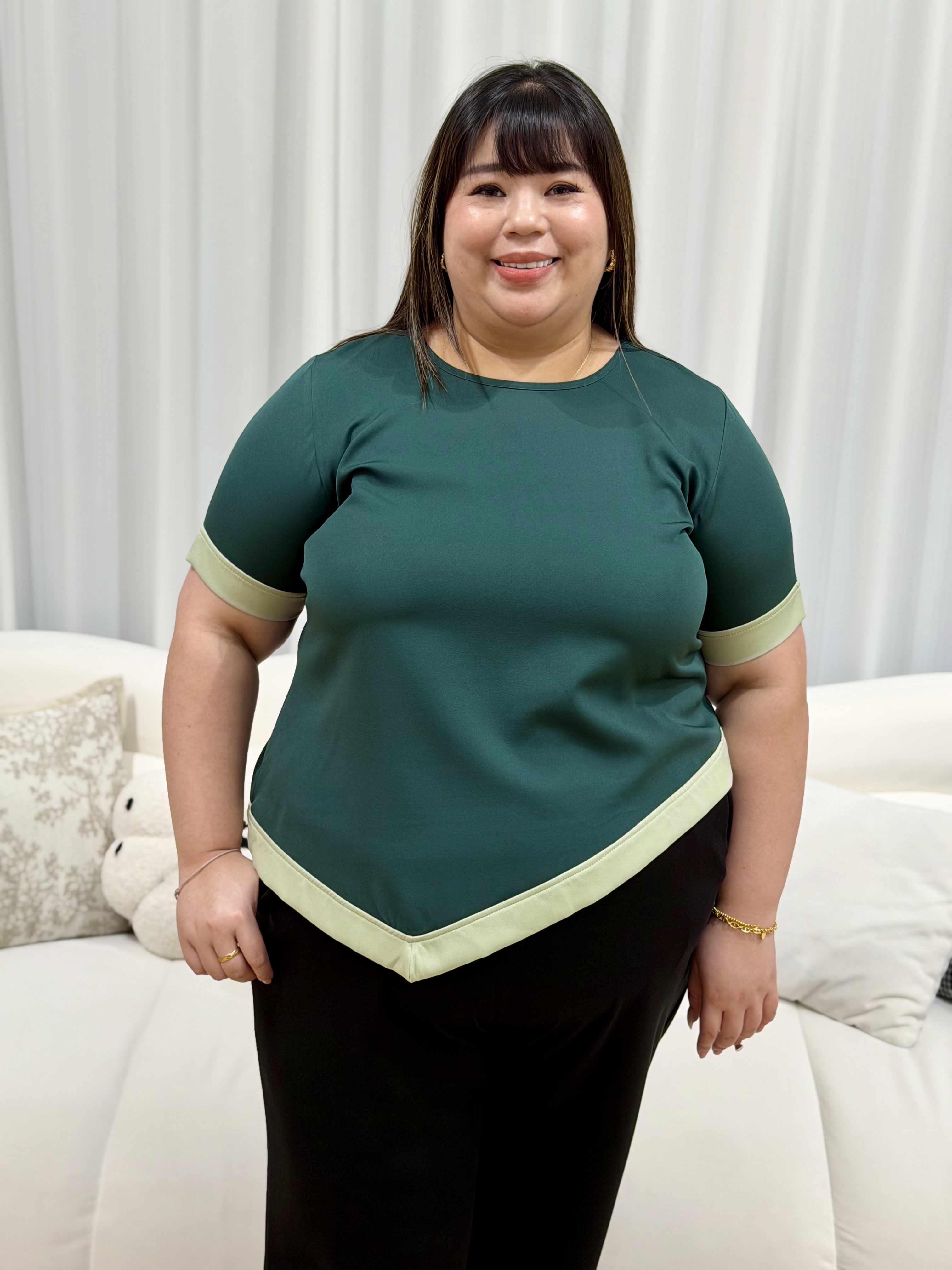 Outline Asymmetrical Top | Plus Size Top