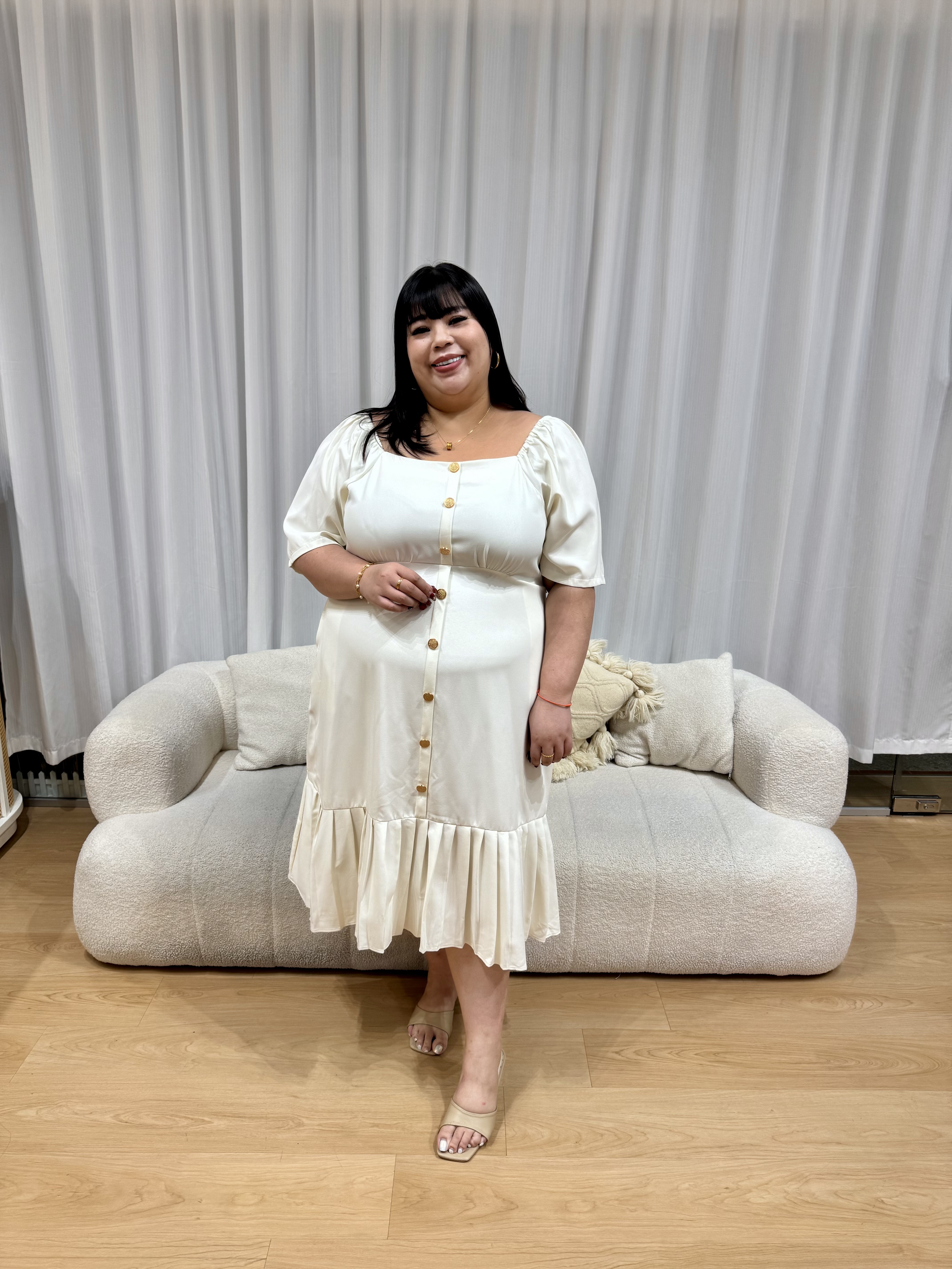 Love+ Lakaelynn Golden Button Dress | Plus Size Dress