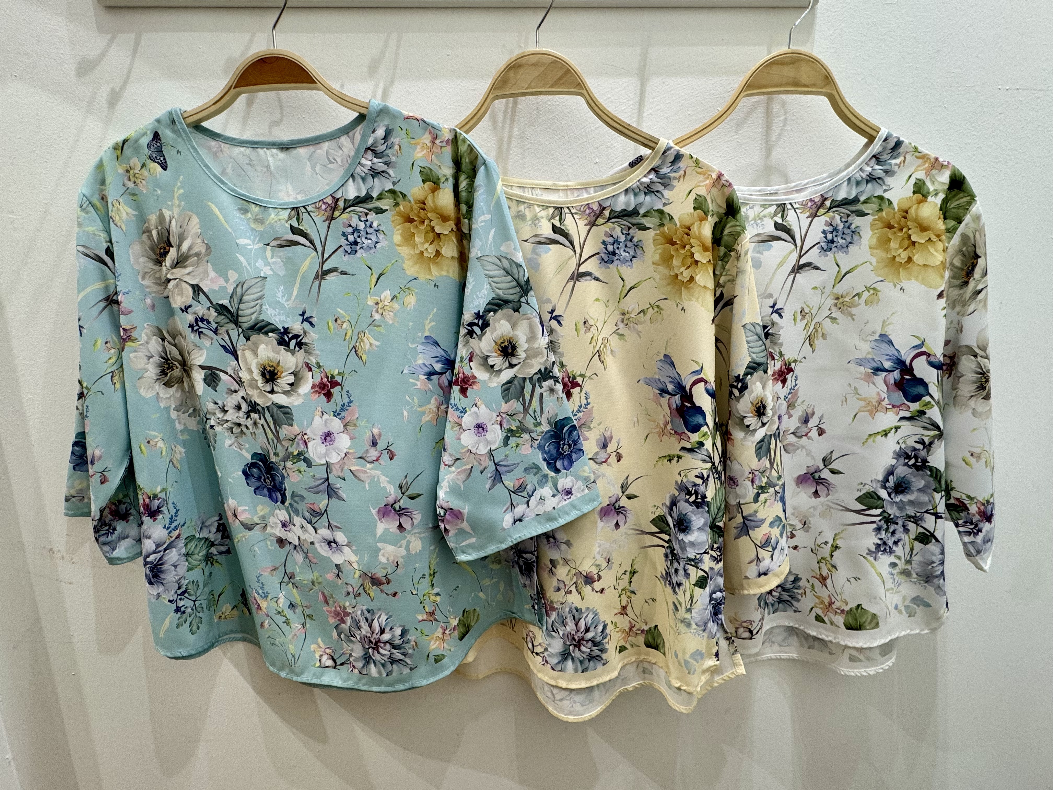 Hibiscus Garden Top | Plus Size Top