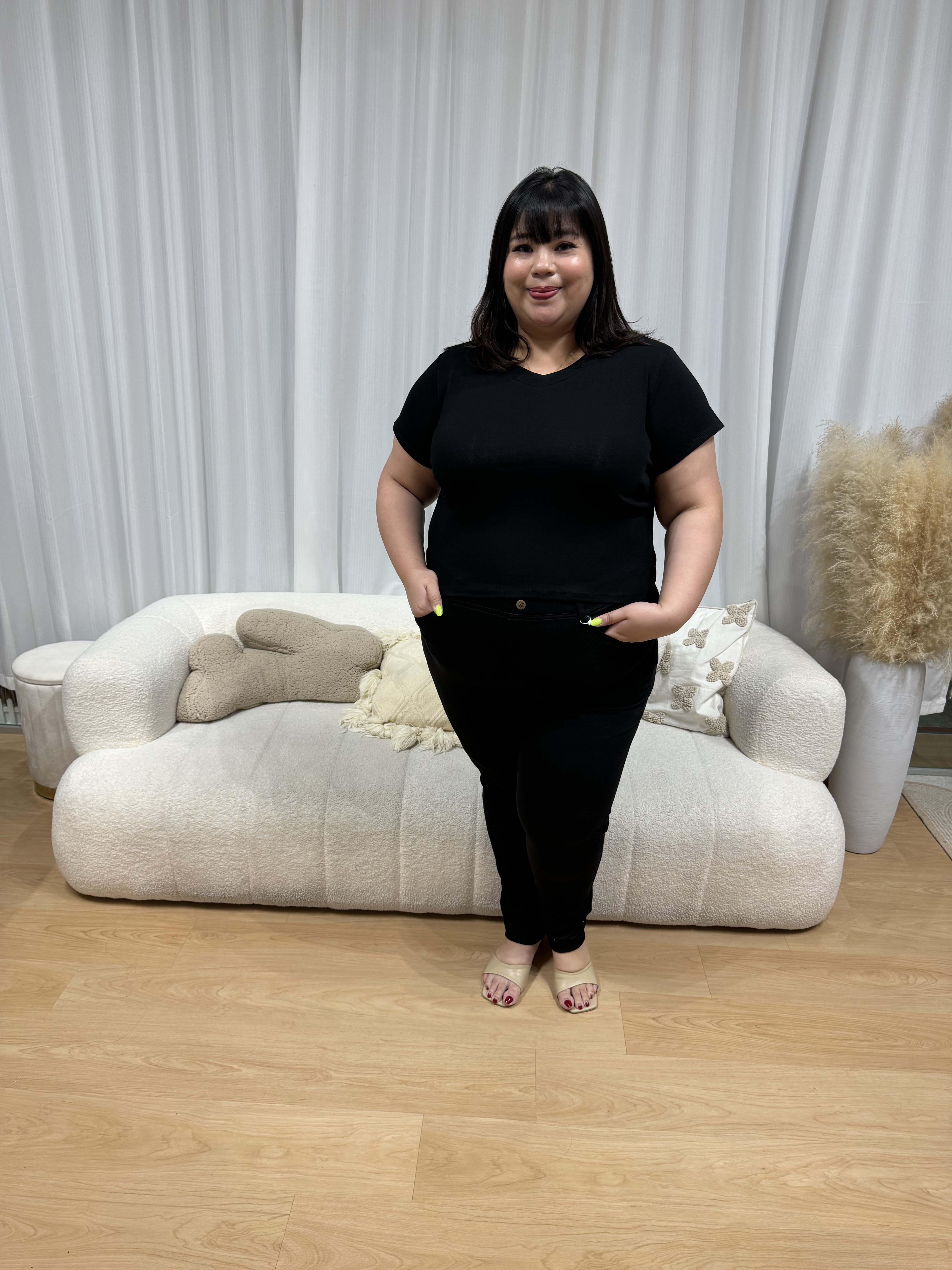 Basic V Neck Top | Plus Size Top