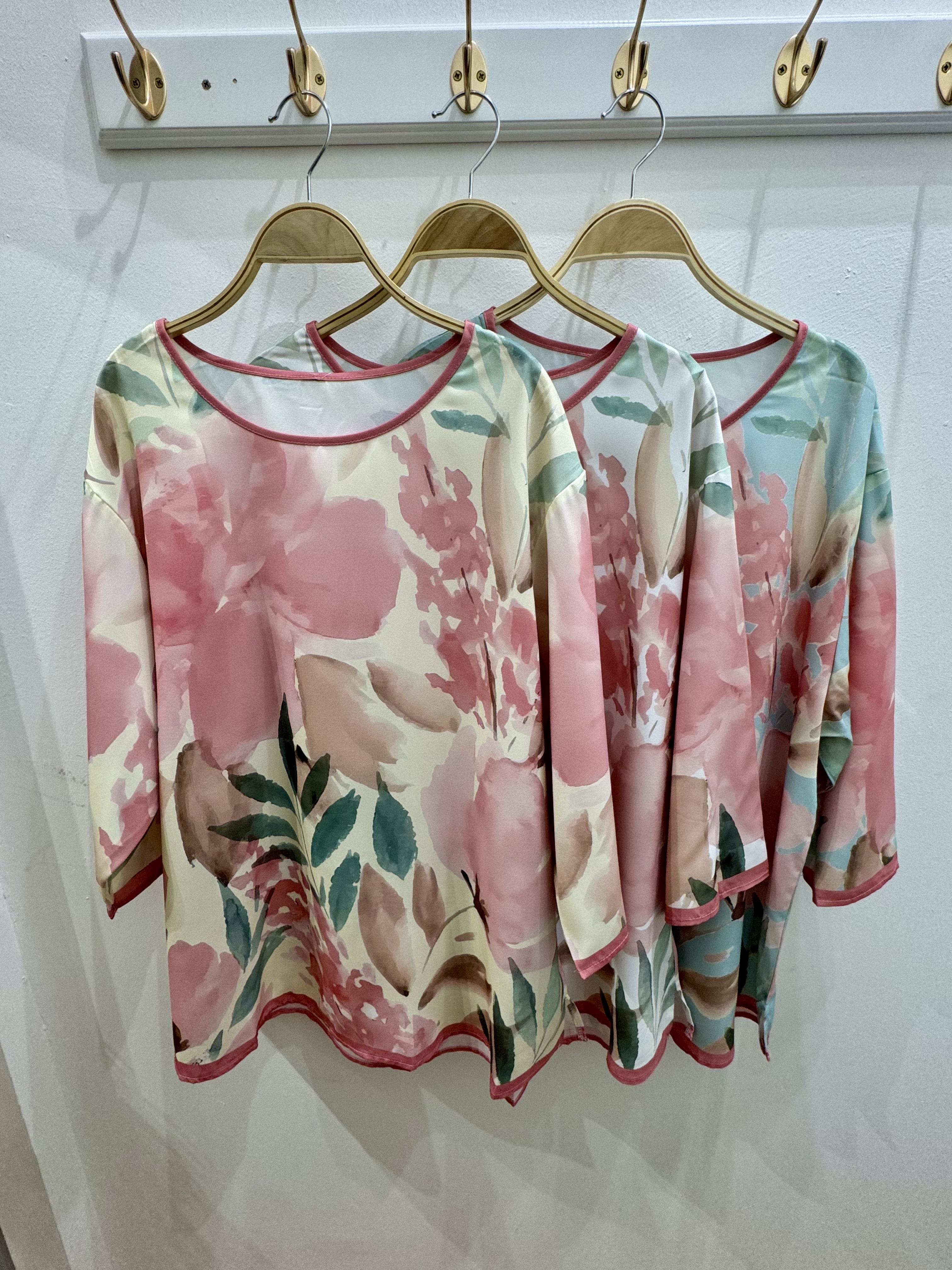 Brush Painted Flower Top | Plus Size Top