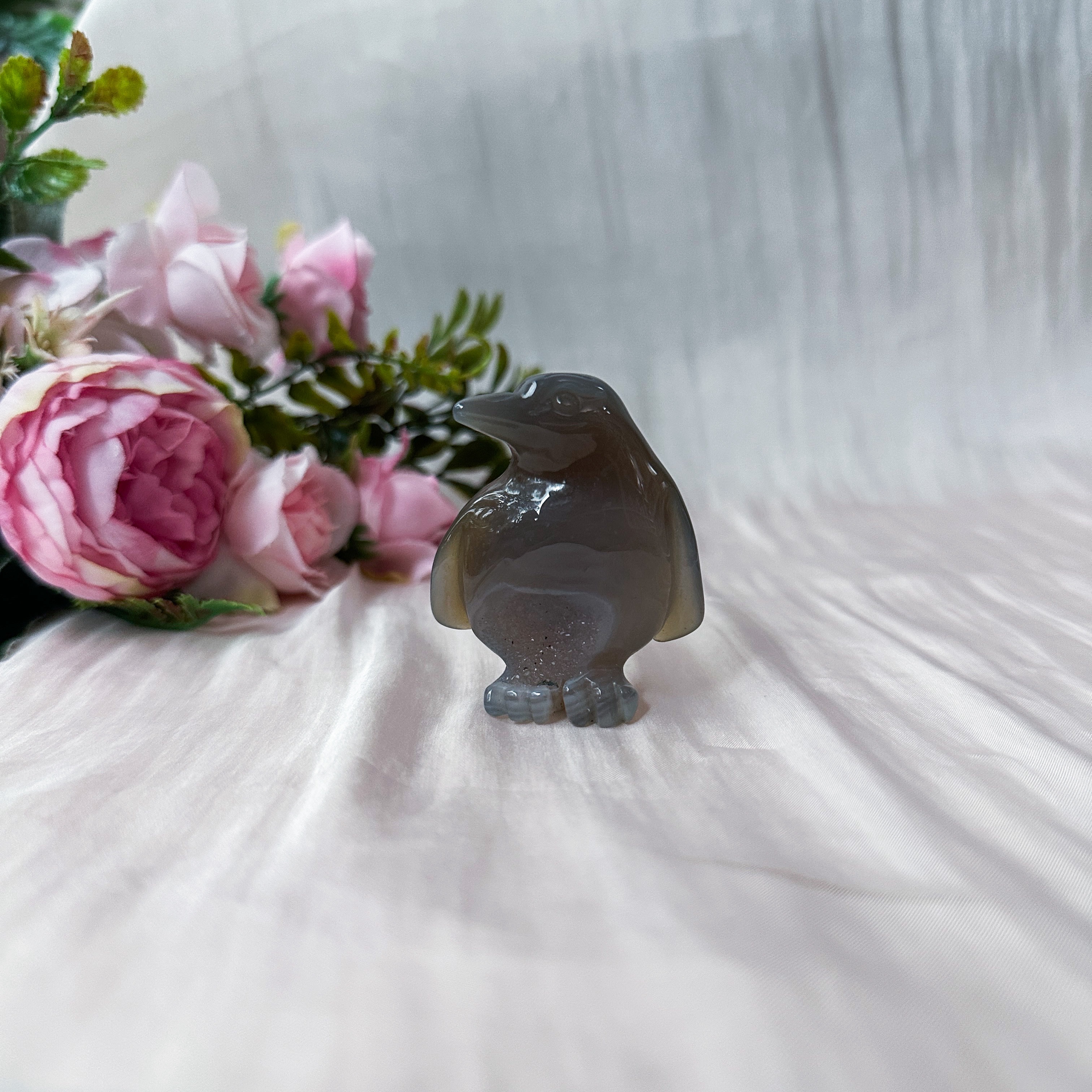 Druzy Agate Penguin (42.7mm)