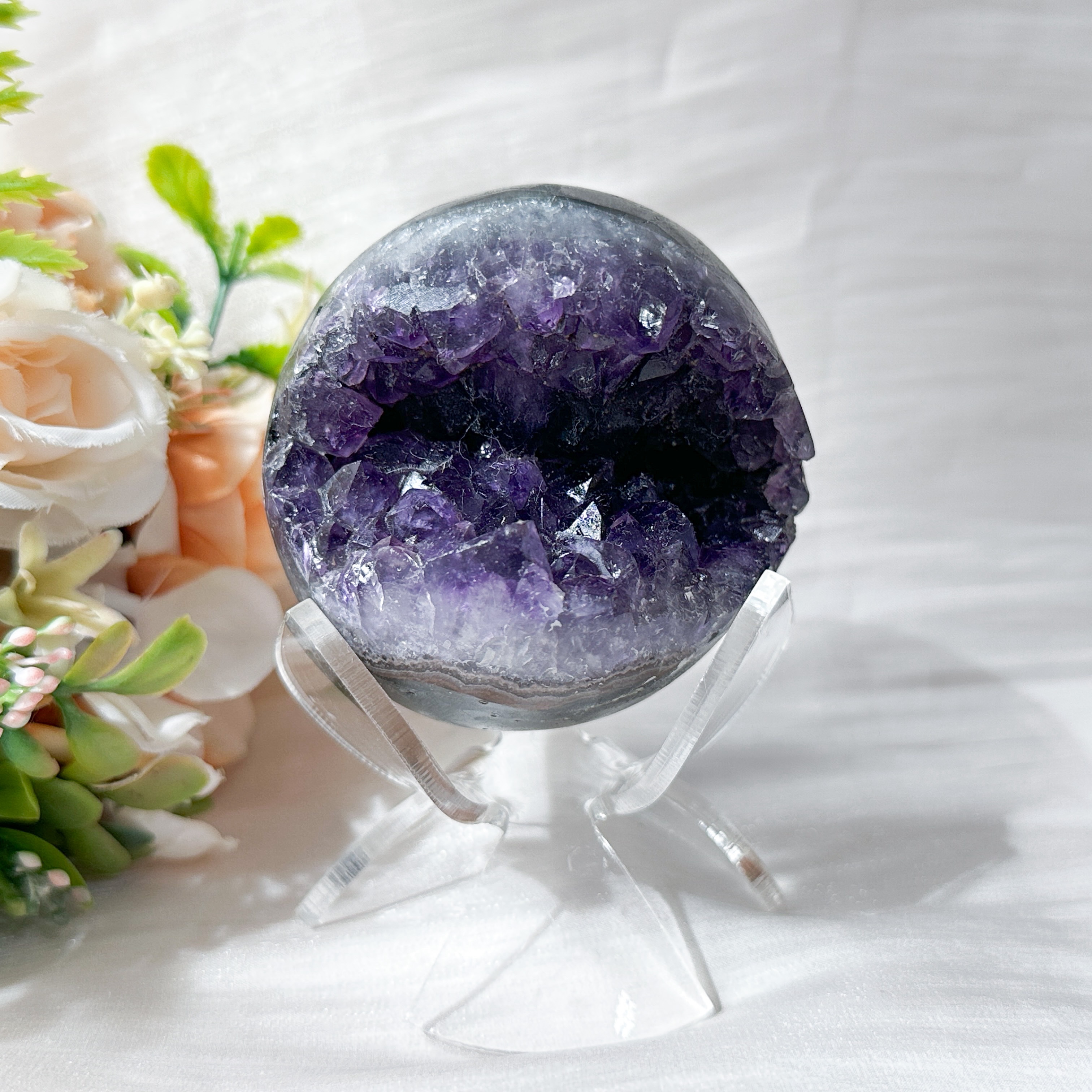 Amethyst Raw Sphere w Sphere Stand