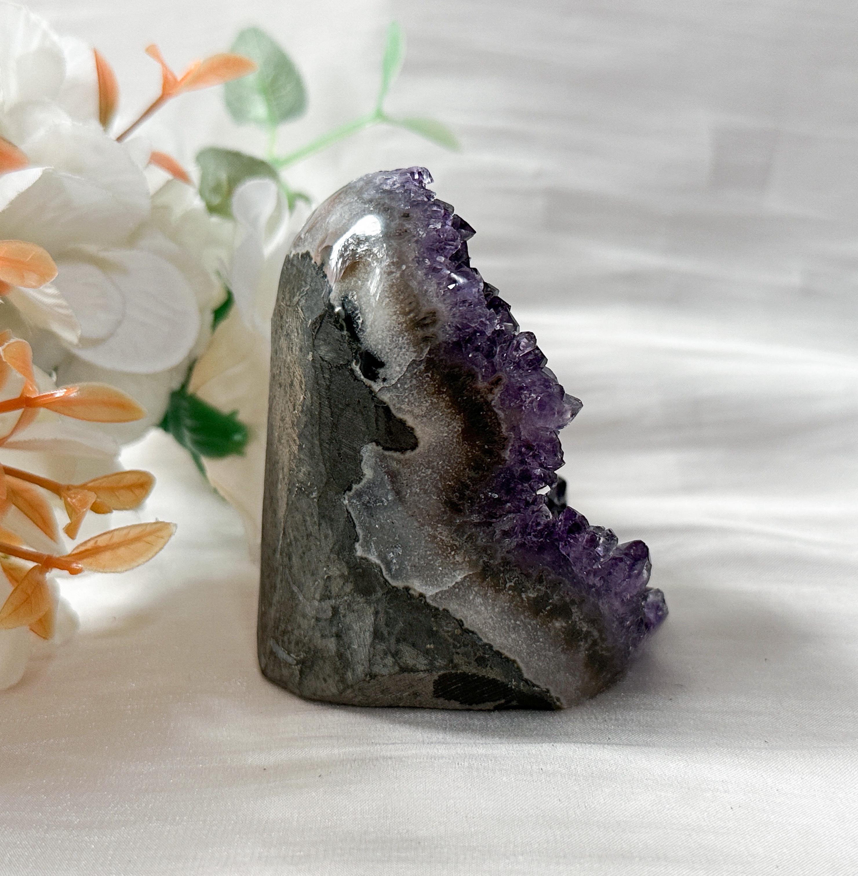 Amethyst Geode - 75mm