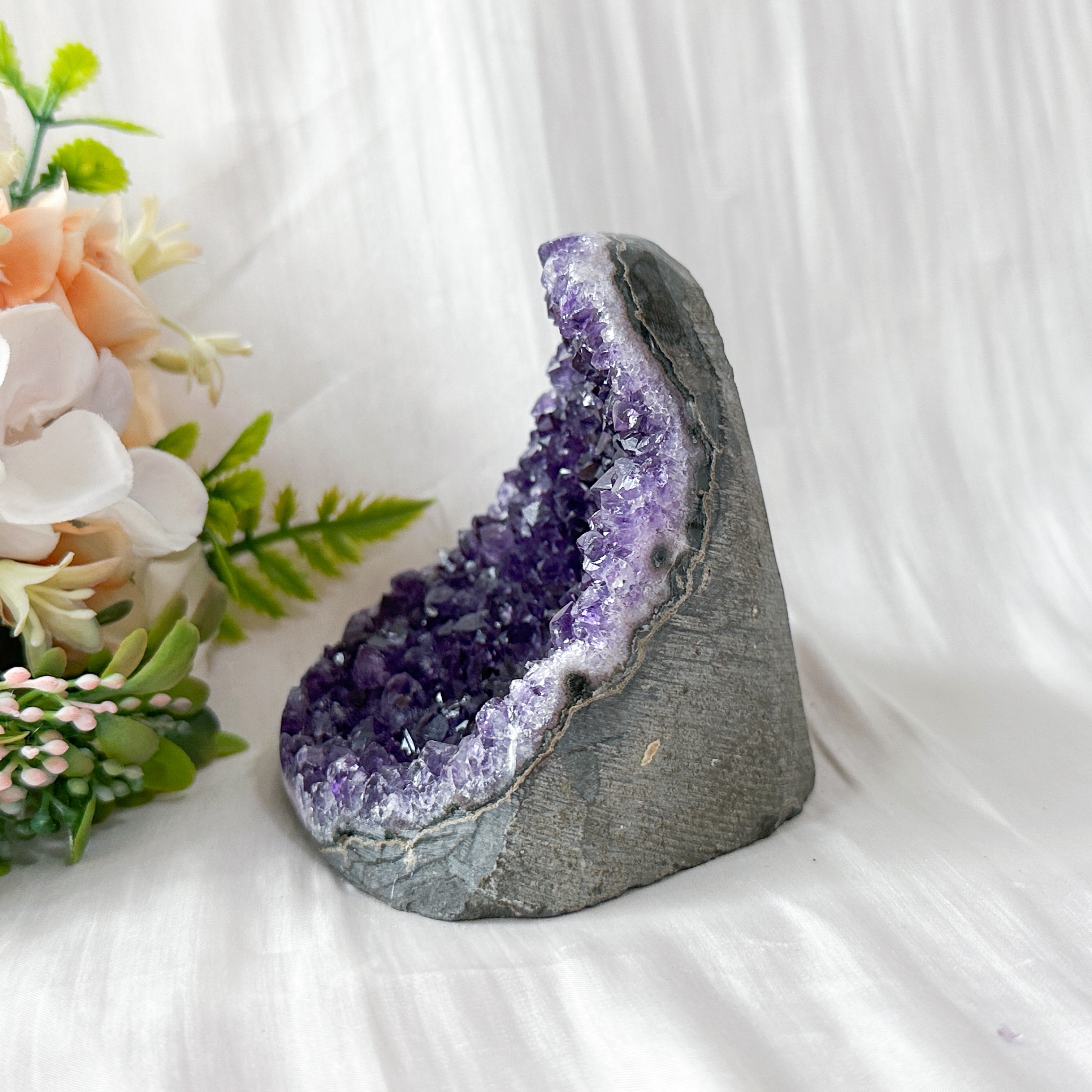 Amethyst Geode - 87mm