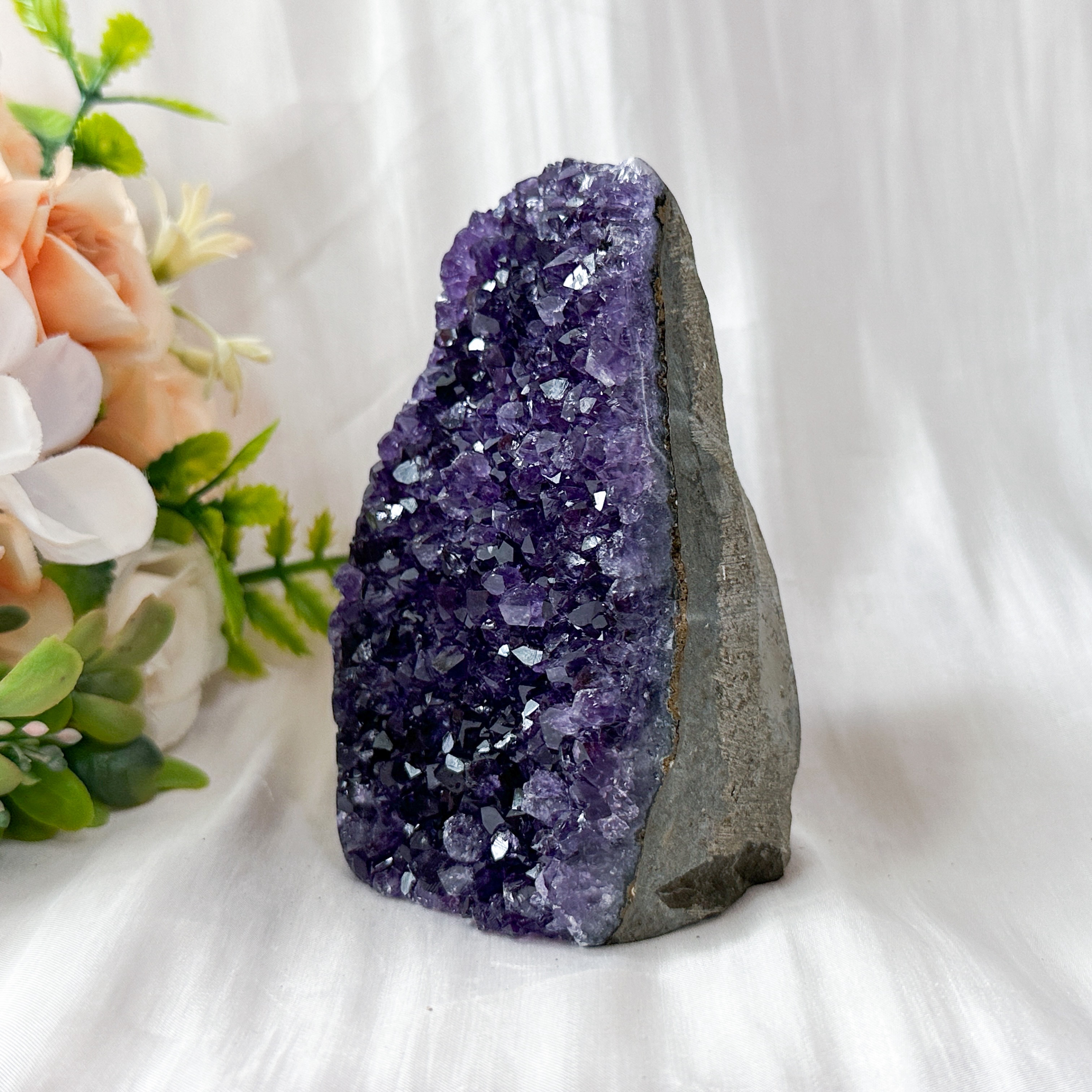 Amethyst Geode - 91mm